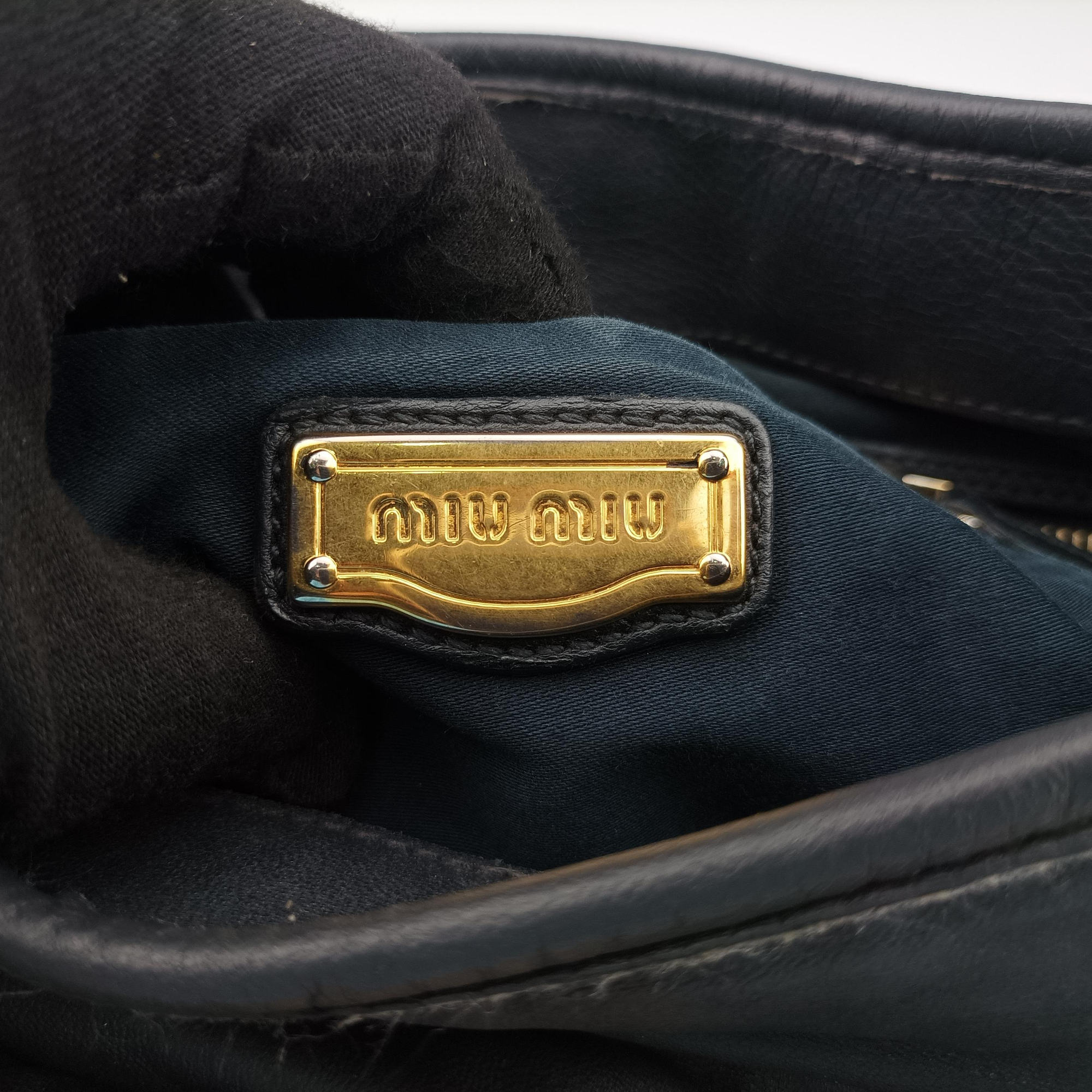 Pre-owned Miu Miu Coffer Matelasse Black Leather  shoulderbag | stylenewstar