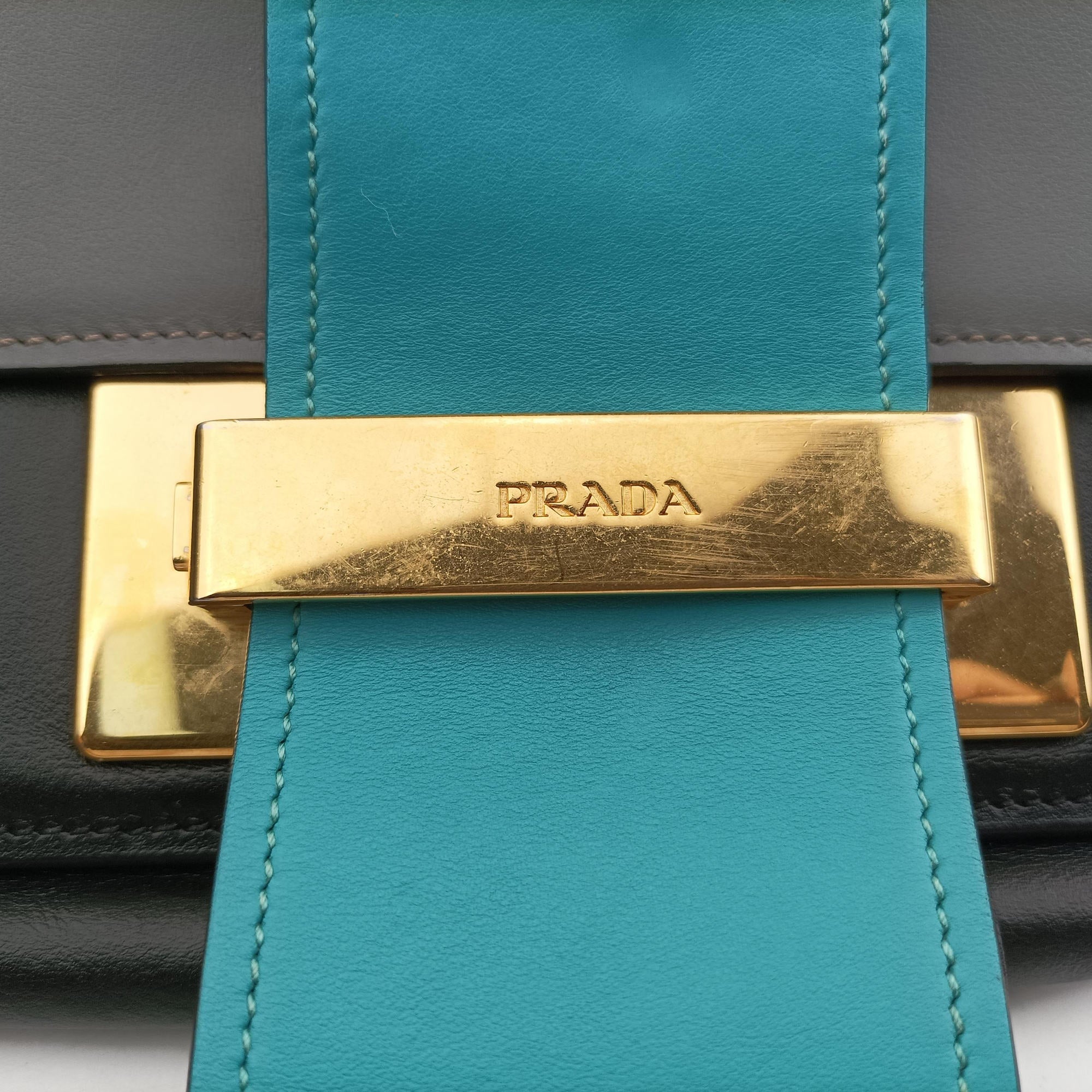 Pre-owned Prada Plex Ribbon black×green×grey Leather 1BD067 shoulderbag | stylenewstar