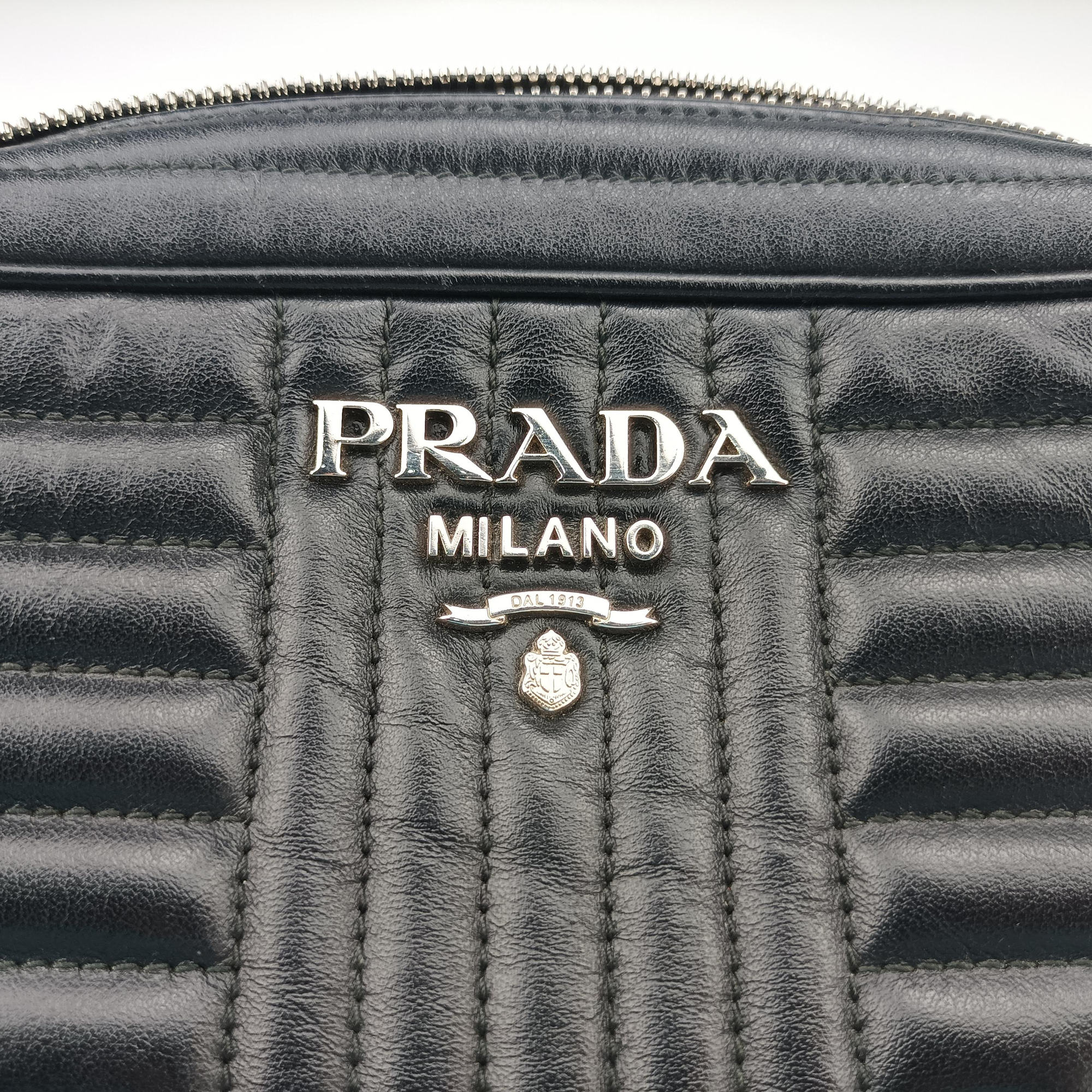Pre-owned Prada Diagramme Black Leather 1BH083 shoulderbag | stylenewstar