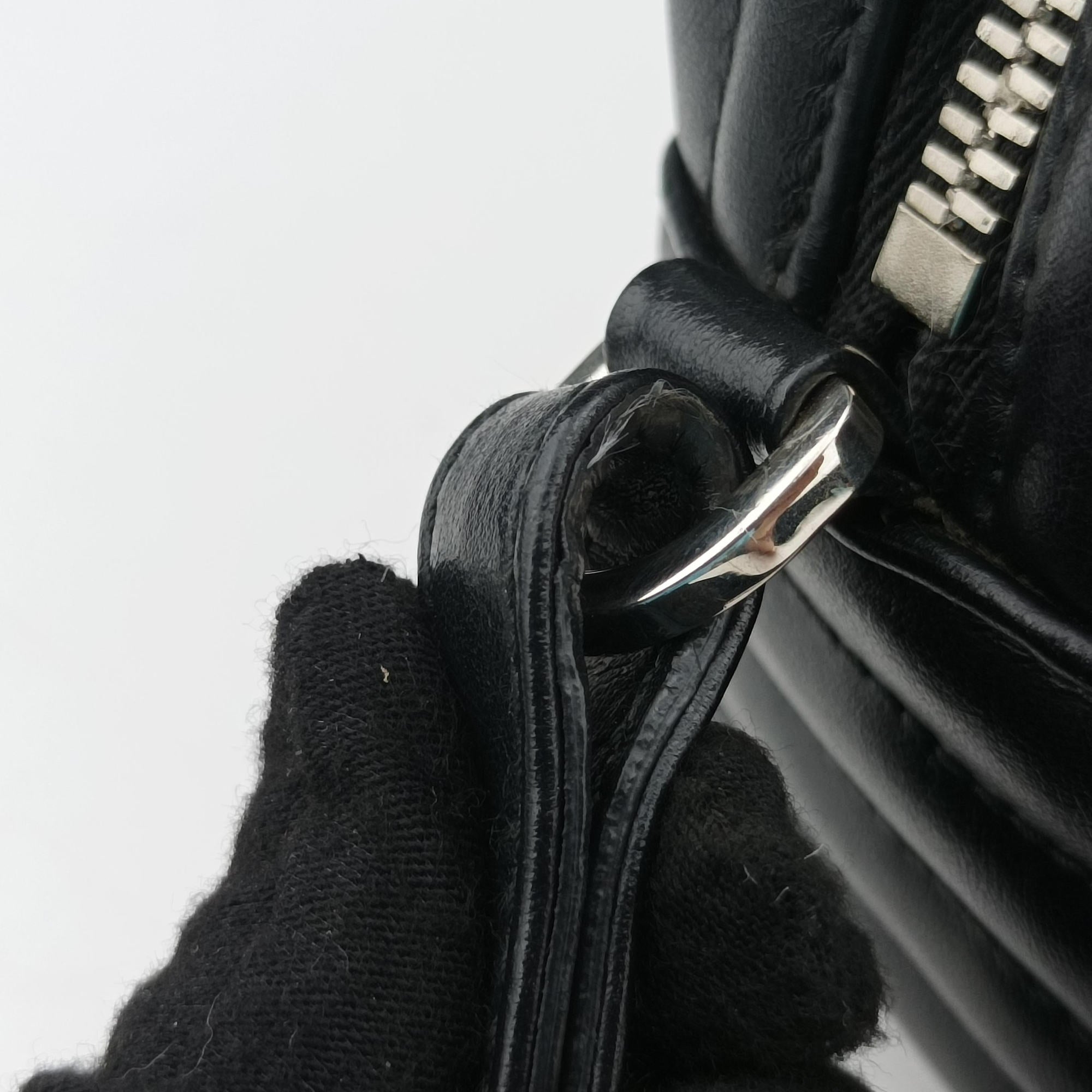 Pre-owned Prada Diagramme Black Leather 1BH083 shoulderbag | stylenewstar