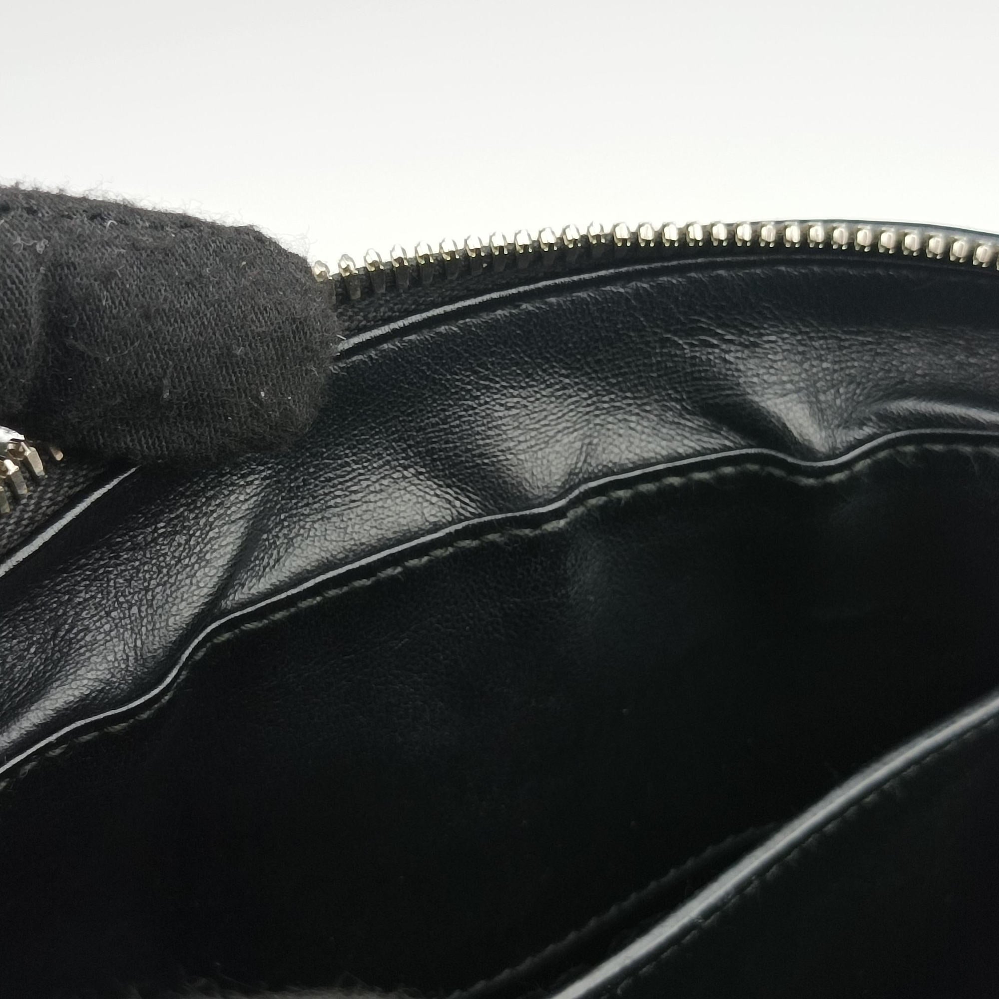 Pre-owned Prada Diagramme Black Leather 1BH083 shoulderbag | stylenewstar