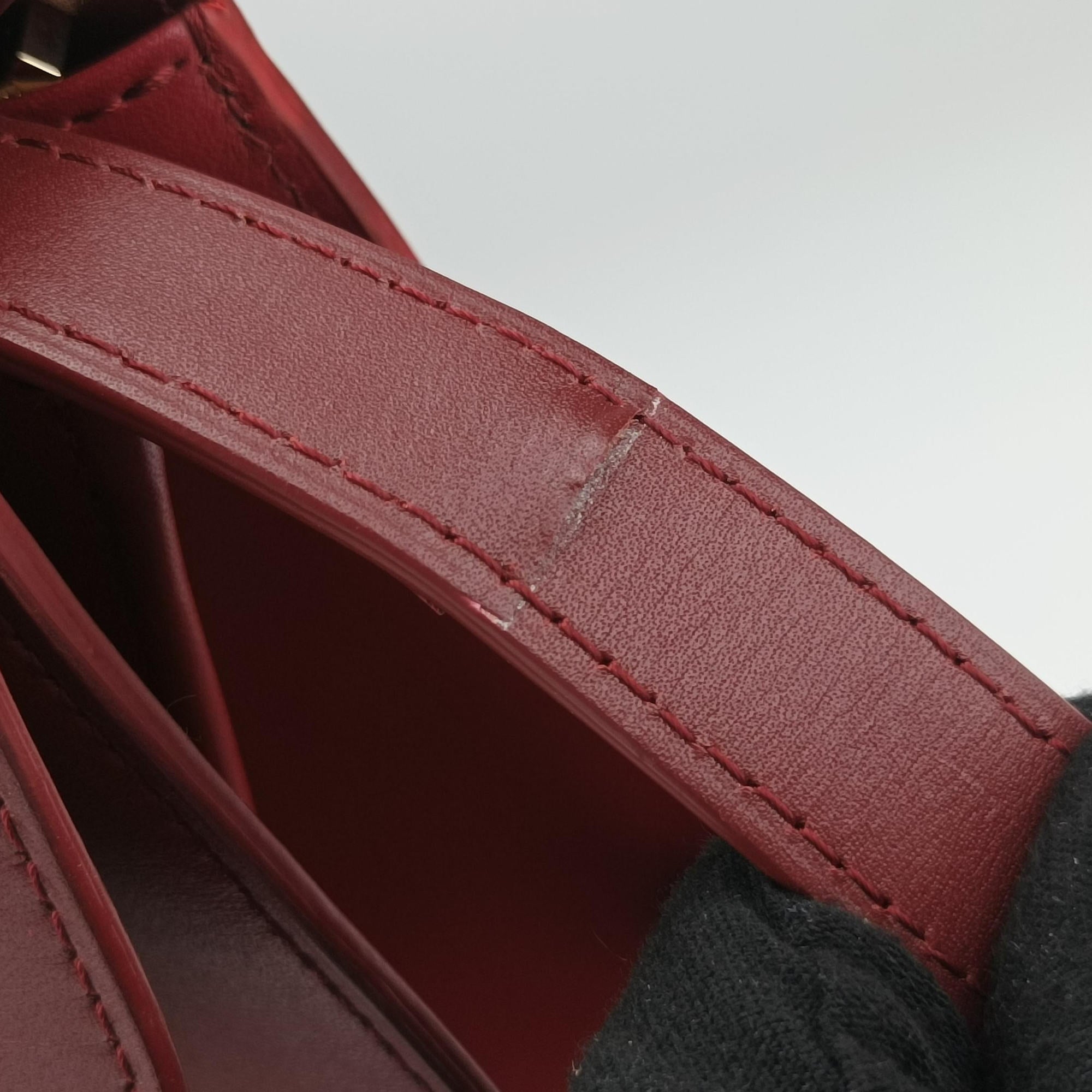 Vintage Delvaux Brillon MM Bordeaux leather  shoulderbag | stylenewstar