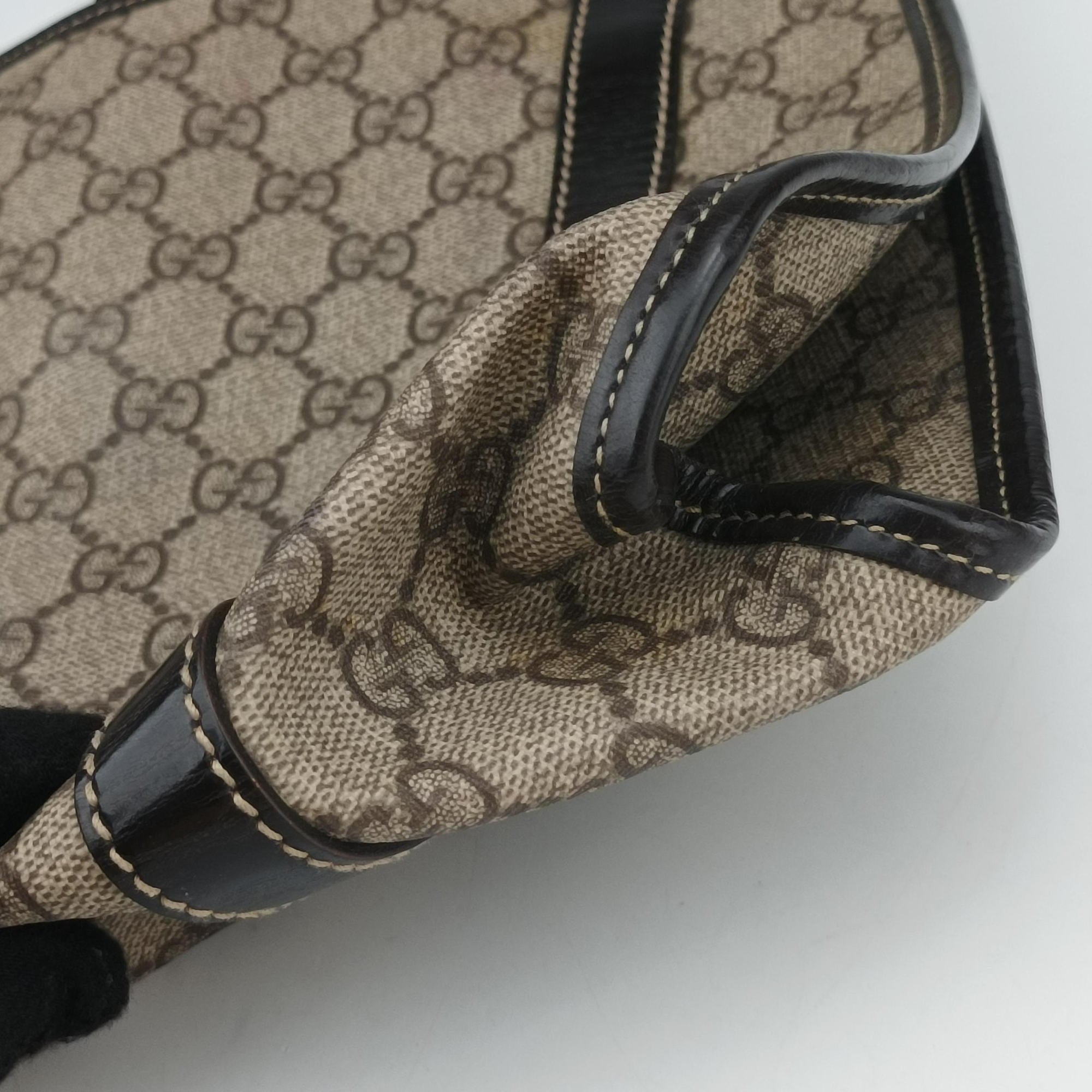 Pre-owned Gucci New Jackie Brown PVC coated canvas × leather 203494 handbag | stylenewstar