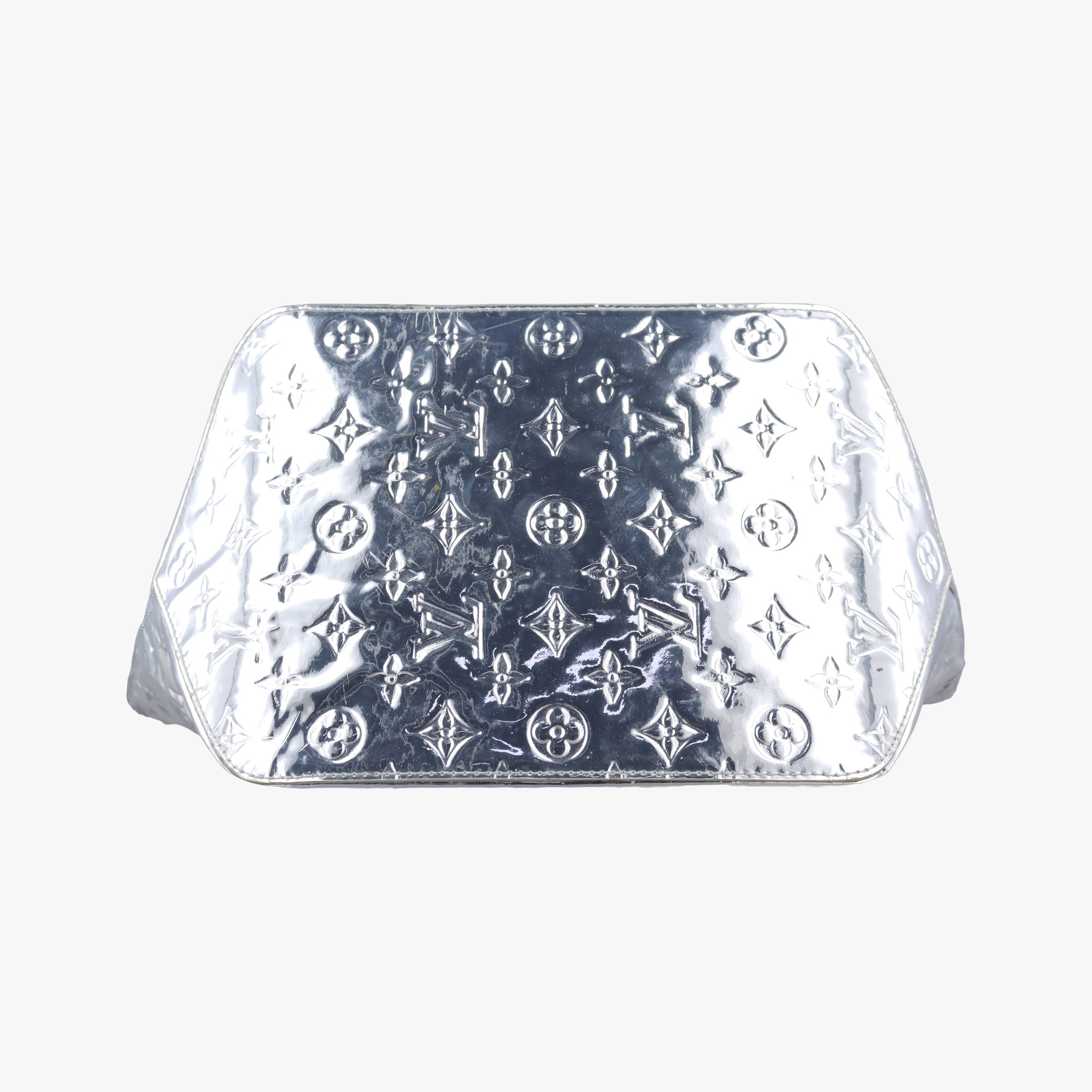 Pre-owned Louis Vuitton Bellevue PM Silver Monogram Miroir M95759 handbag | stylenewstar