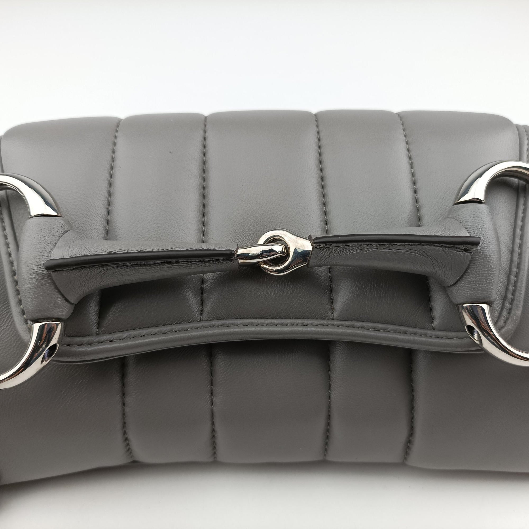 Pre-owned Gucci Horsebit Grey Leather 764339 shoulderbag | stylenewstar