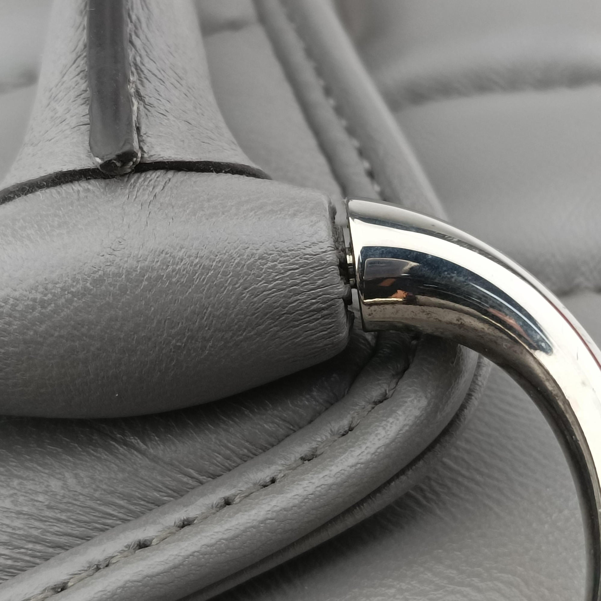 Pre-owned Gucci Horsebit Grey Leather 764339 shoulderbag | stylenewstar