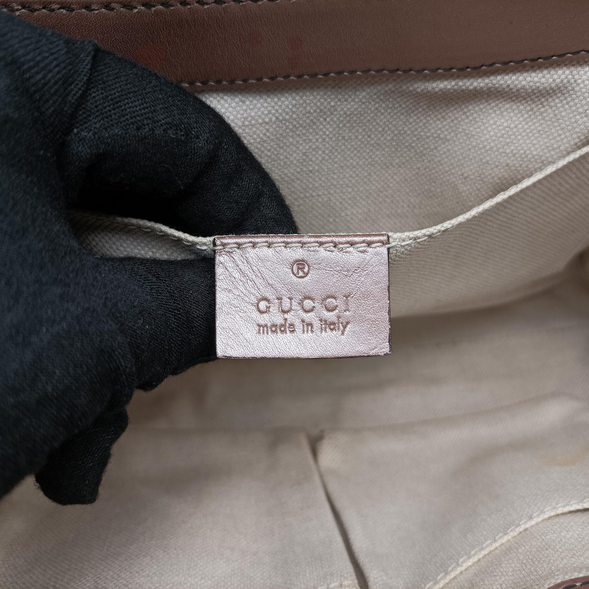 Vintage Gucci Emily Pink Patent Leather 295402 shoulderbag | stylenewstar