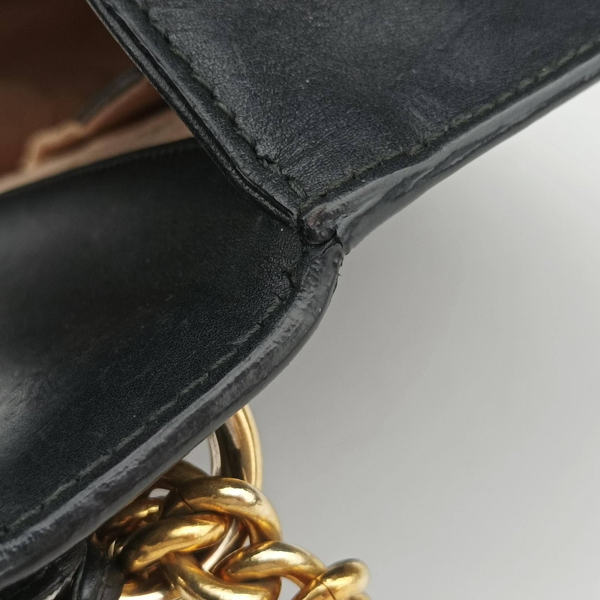 Pre-owned Gucci Padlock Black Leather 409487 shoulderbag | stylenewstar