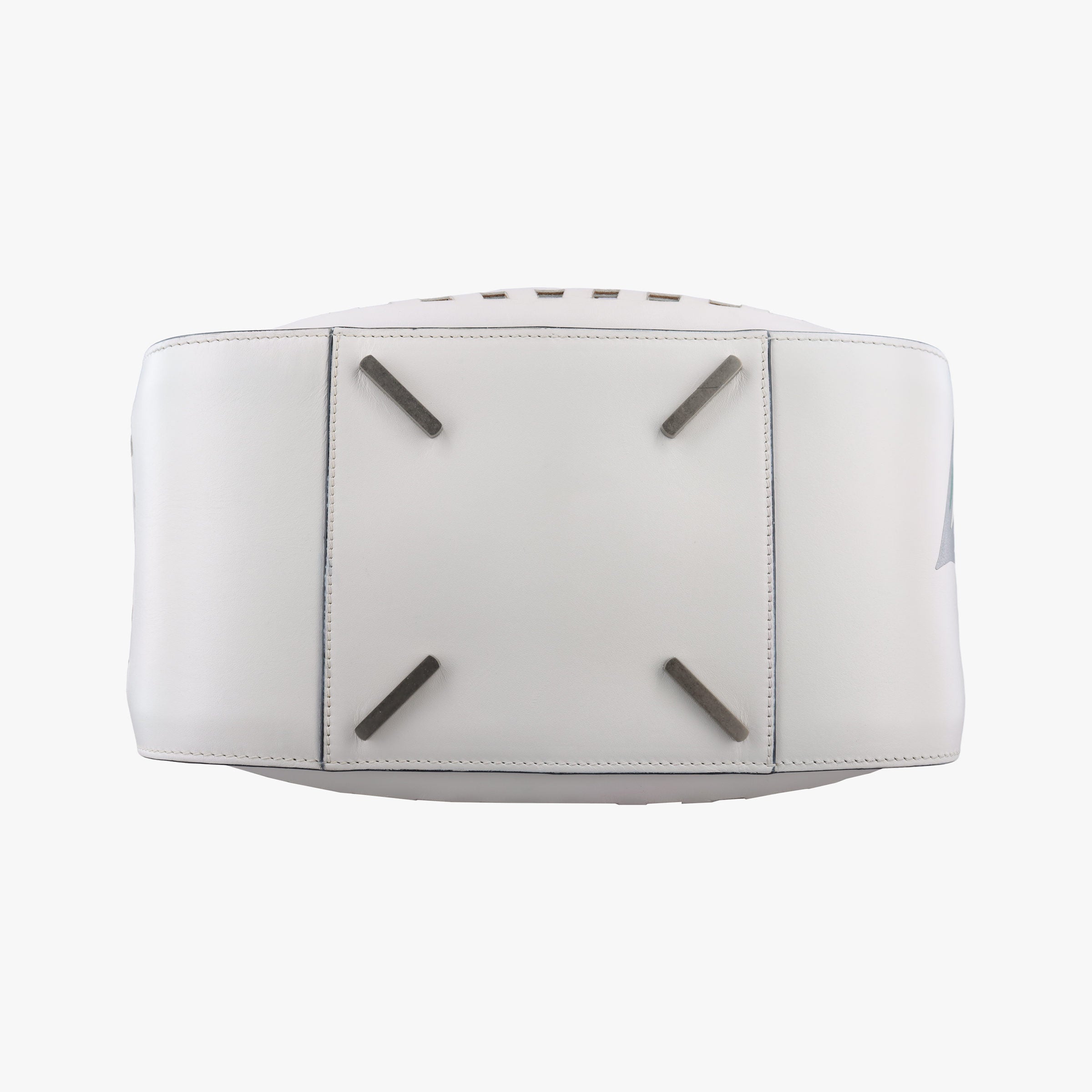 Pre-owned Loewe Hammock White Leather  shoulderbag | stylenewstar