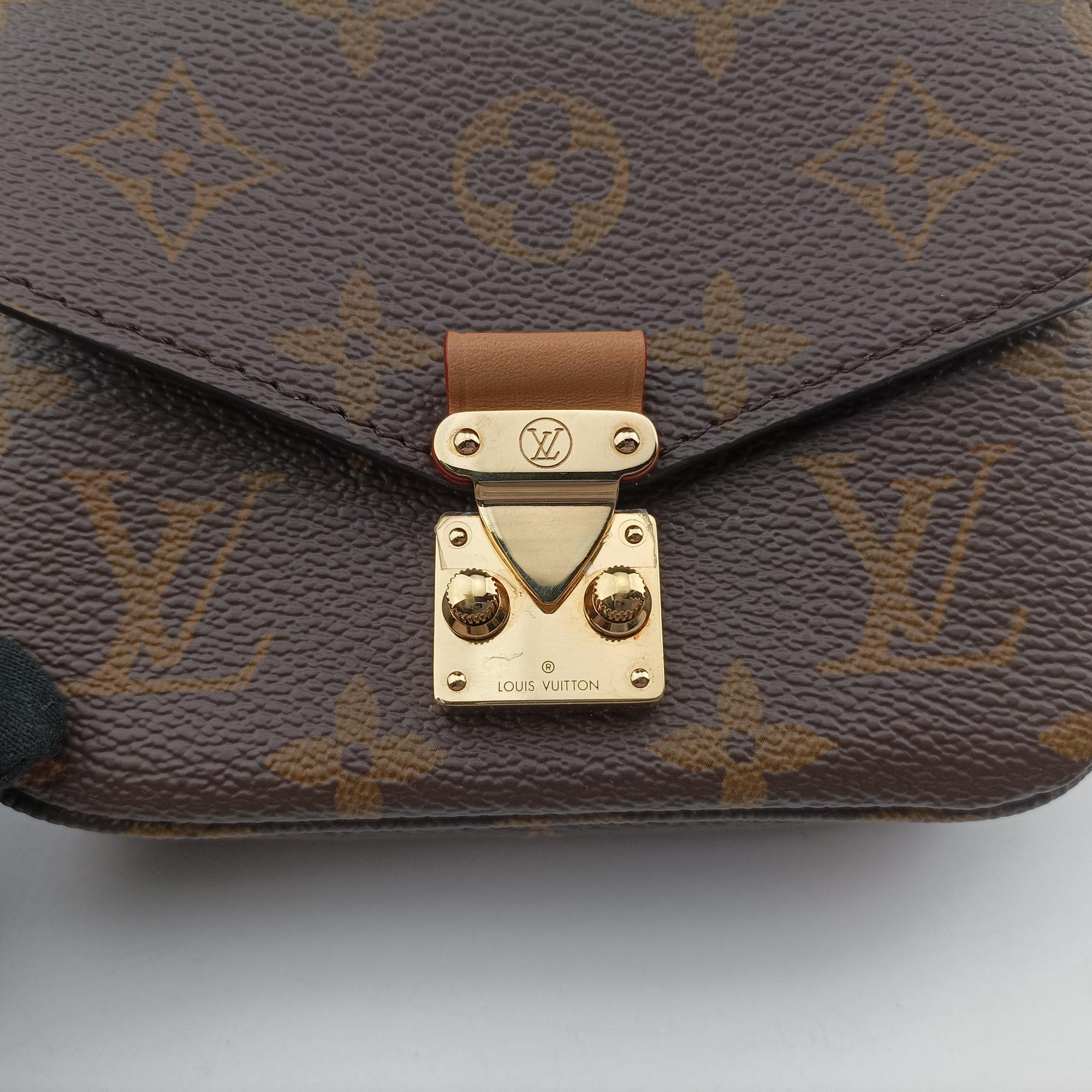 Pre-owned Louis Vuitton Micro Metis Brown Monogram Canvas M81267 shoulderbag | stylenewstar