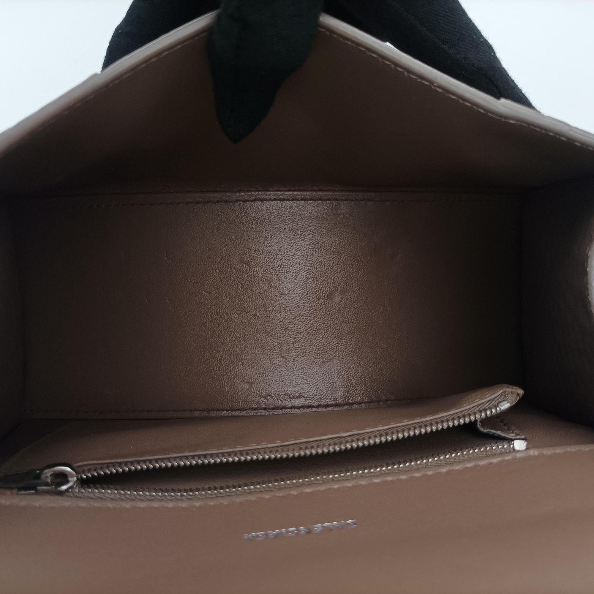 Pre-owned Balenciaga Hourglass Brown leather  shoulderbag | stylenewstar