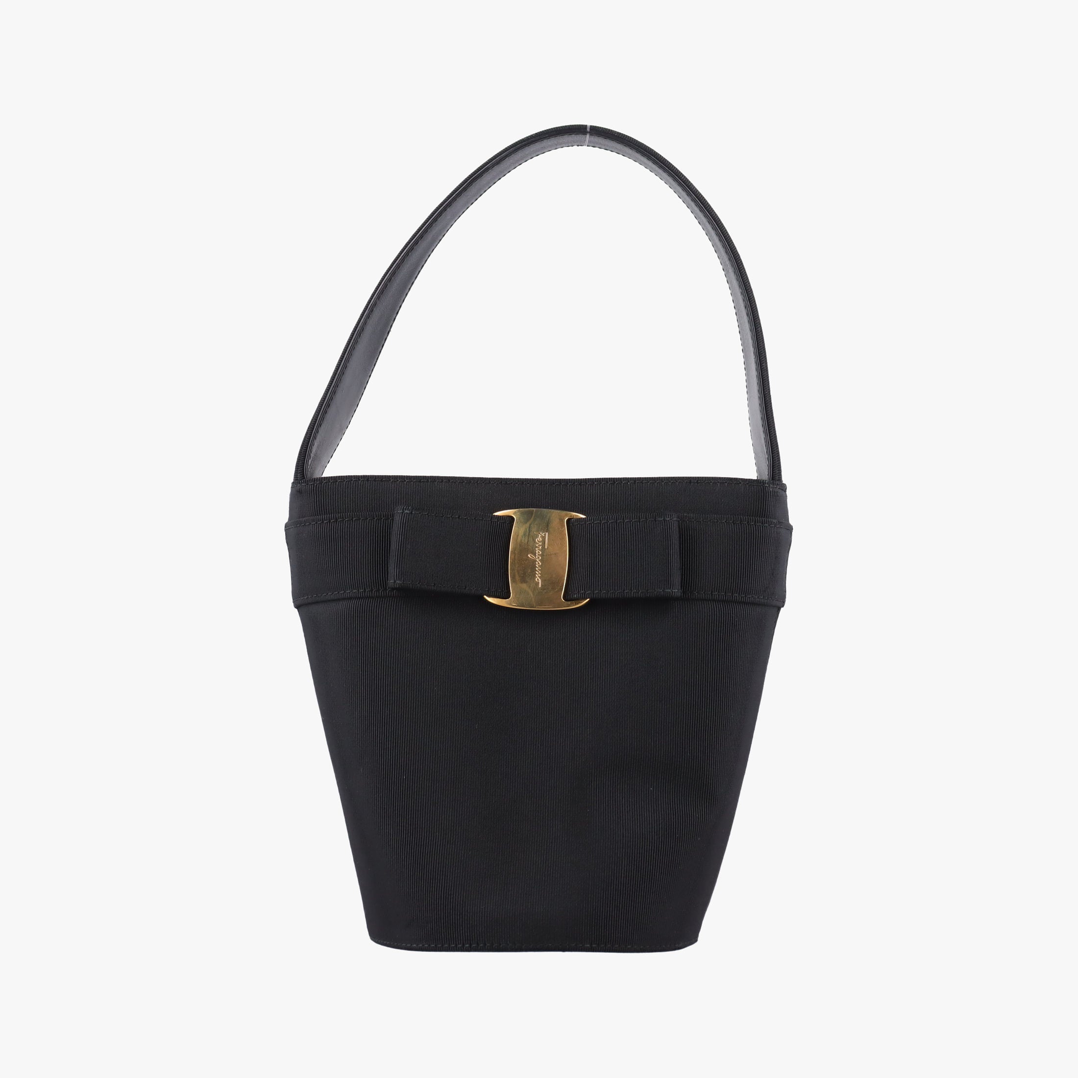 Secondhand Ferragamo Vara Black fabric  handbag | stylenewstar