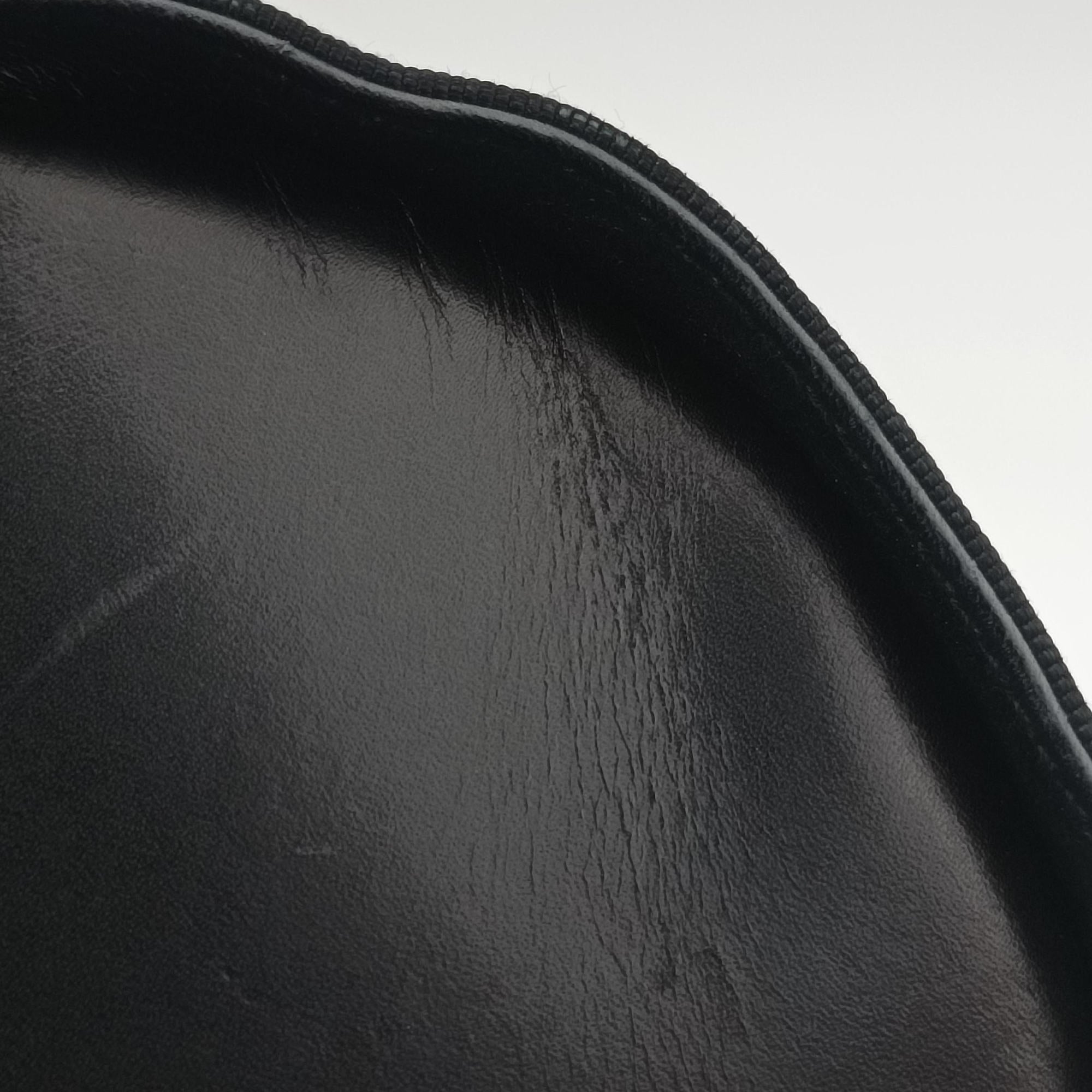 Secondhand Ferragamo Vara Black fabric  handbag | stylenewstar