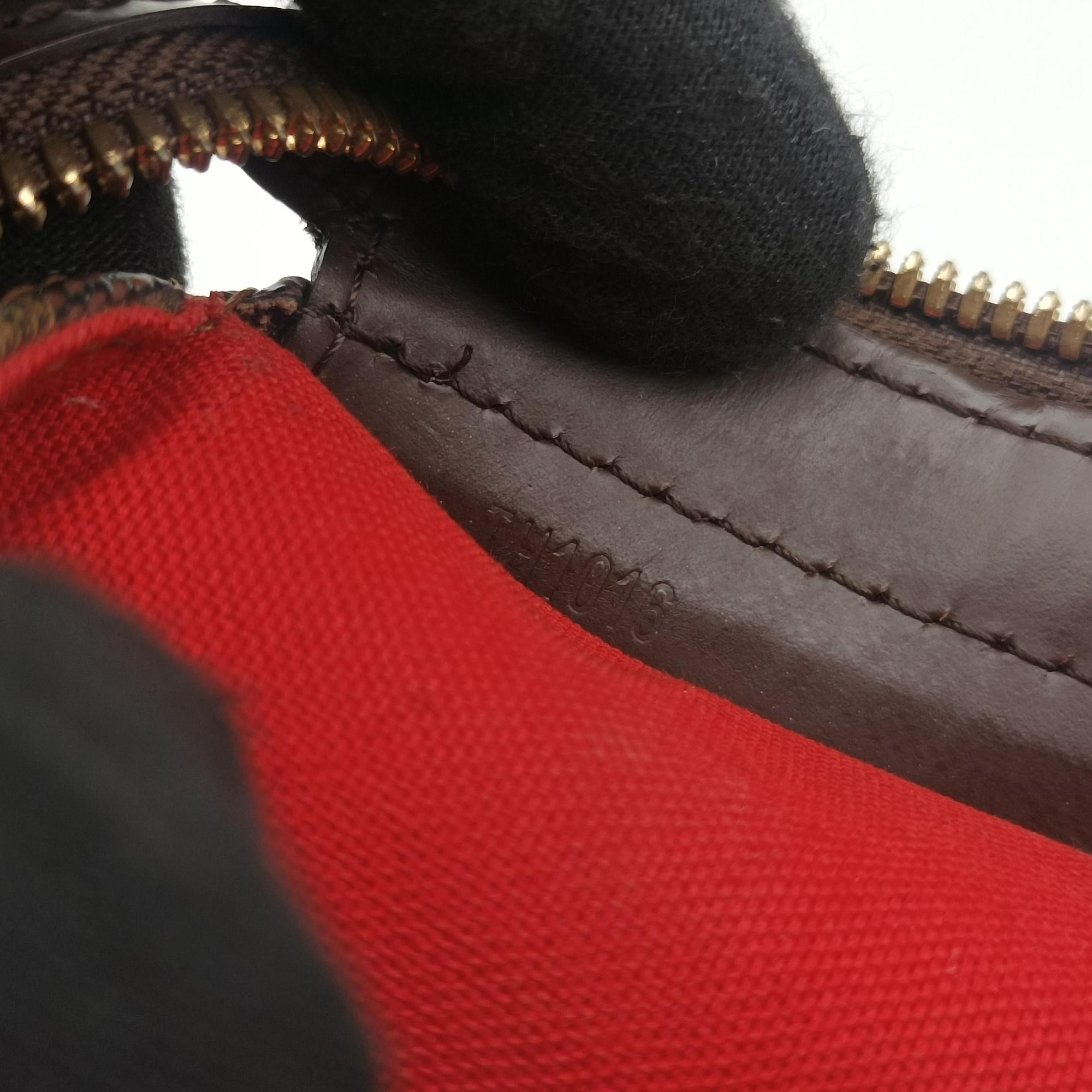 Secondhand Louis Vuitton Chelsea Ebene Damier canvas N51119 shoulderbag | stylenewstar