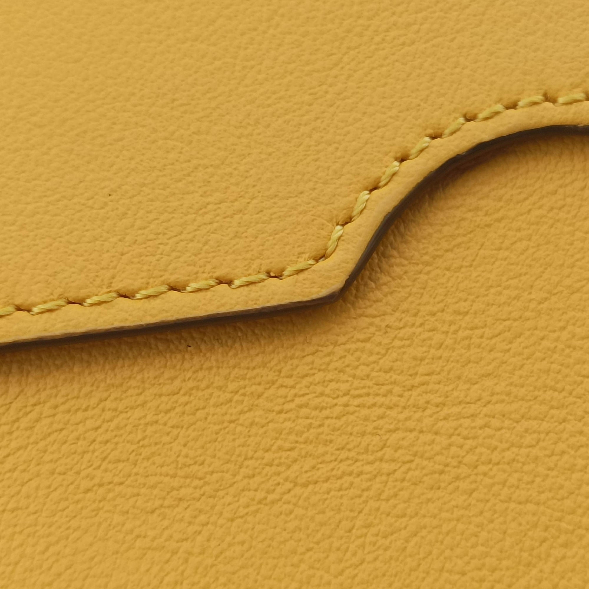 Pre-owned Fendi Aurock Camera Case Mini Yellow Suede × Leather 8BS058 shoulderbag | stylenewstar