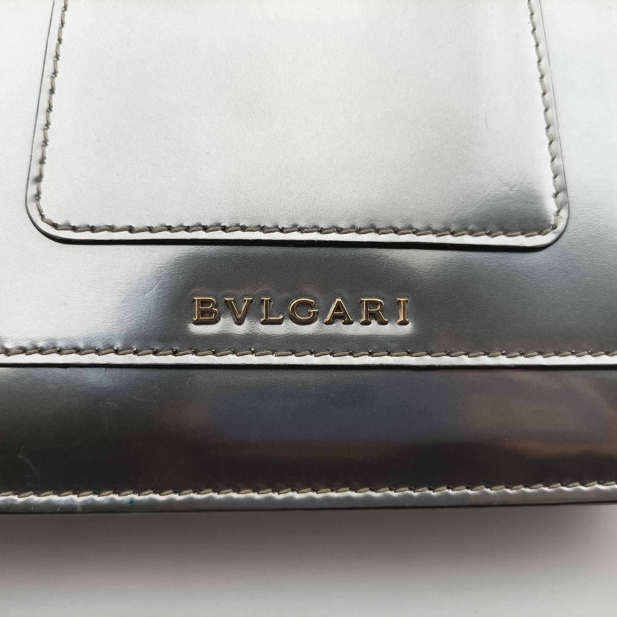 Pre-owned Bvlgari SERPENTI FOREVER Silver Enamel  shoulderbag | stylenewstar