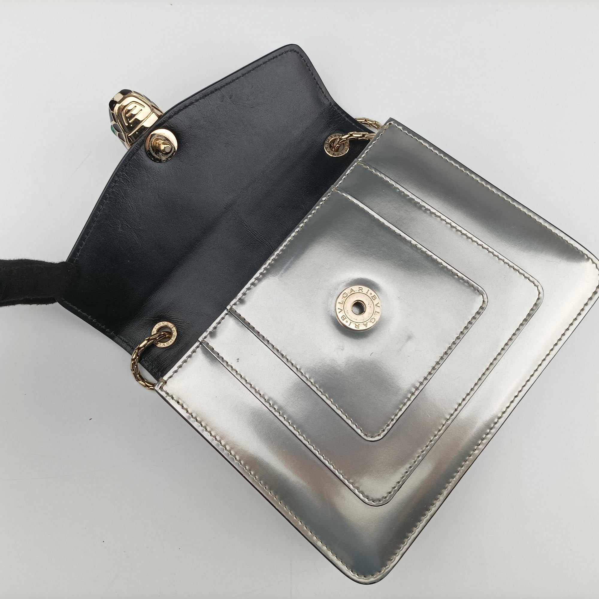 Pre-owned Bvlgari SERPENTI FOREVER Silver Enamel  shoulderbag | stylenewstar