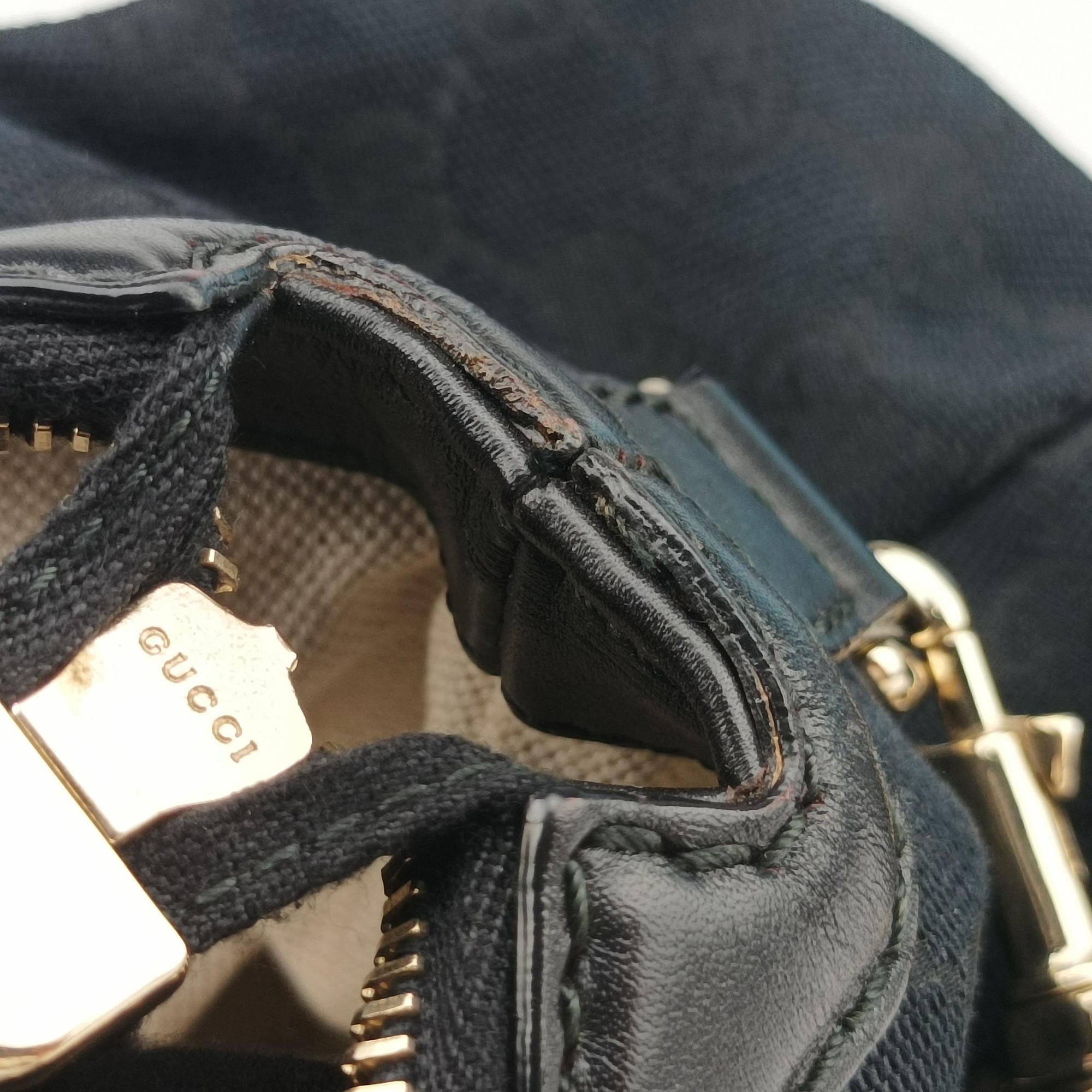 Pre-owned Gucci Sukey Black Canvas×Leather 247902 shoulderbag | stylenewstar