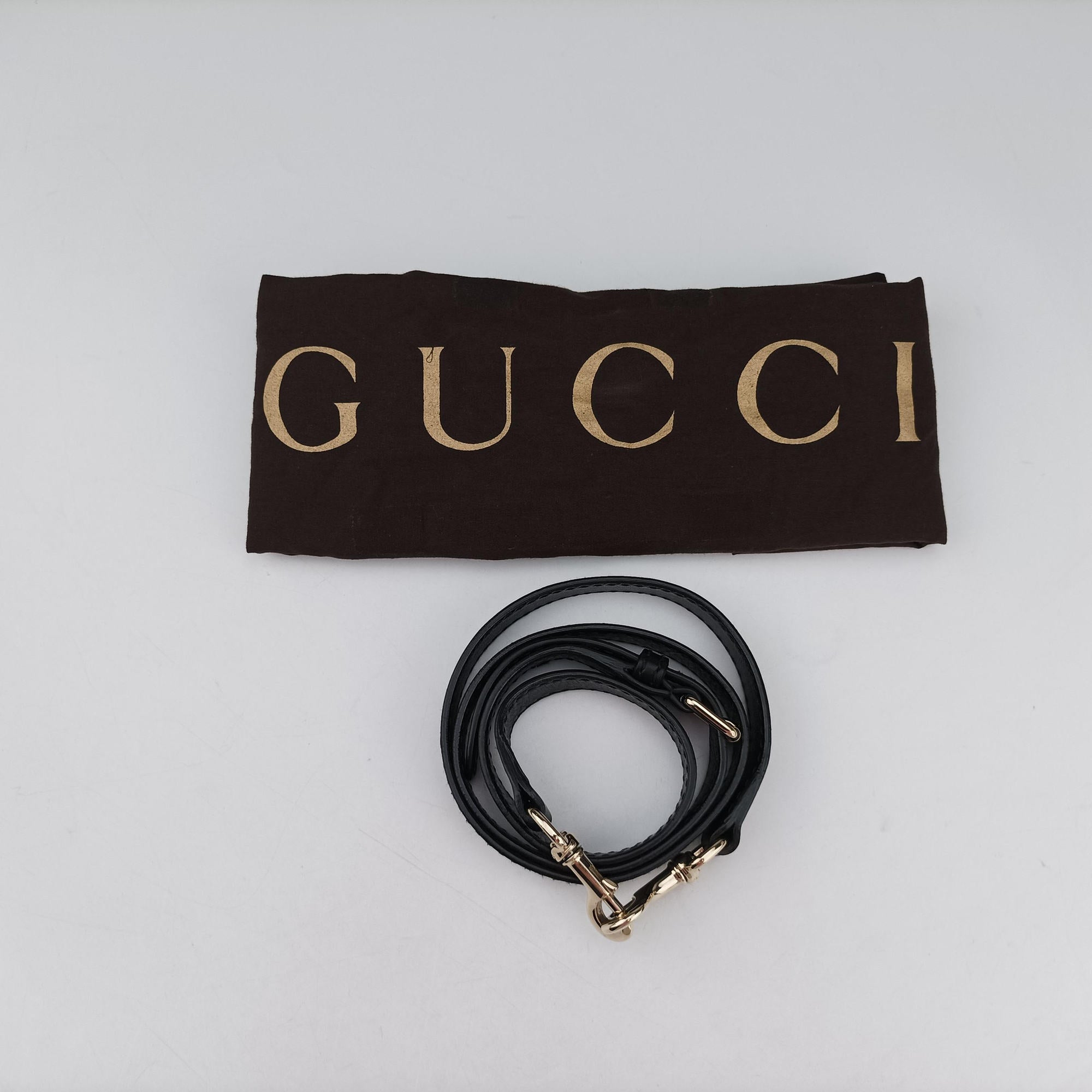Pre-owned Gucci Sukey Black Canvas×Leather 247902 shoulderbag | stylenewstar