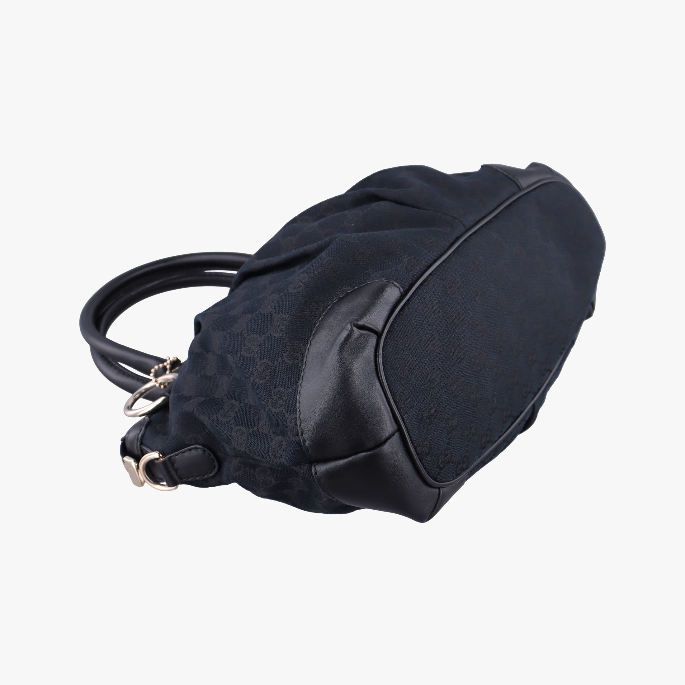 Pre-owned Gucci Sukey Black Canvas×Leather 247902 shoulderbag | stylenewstar