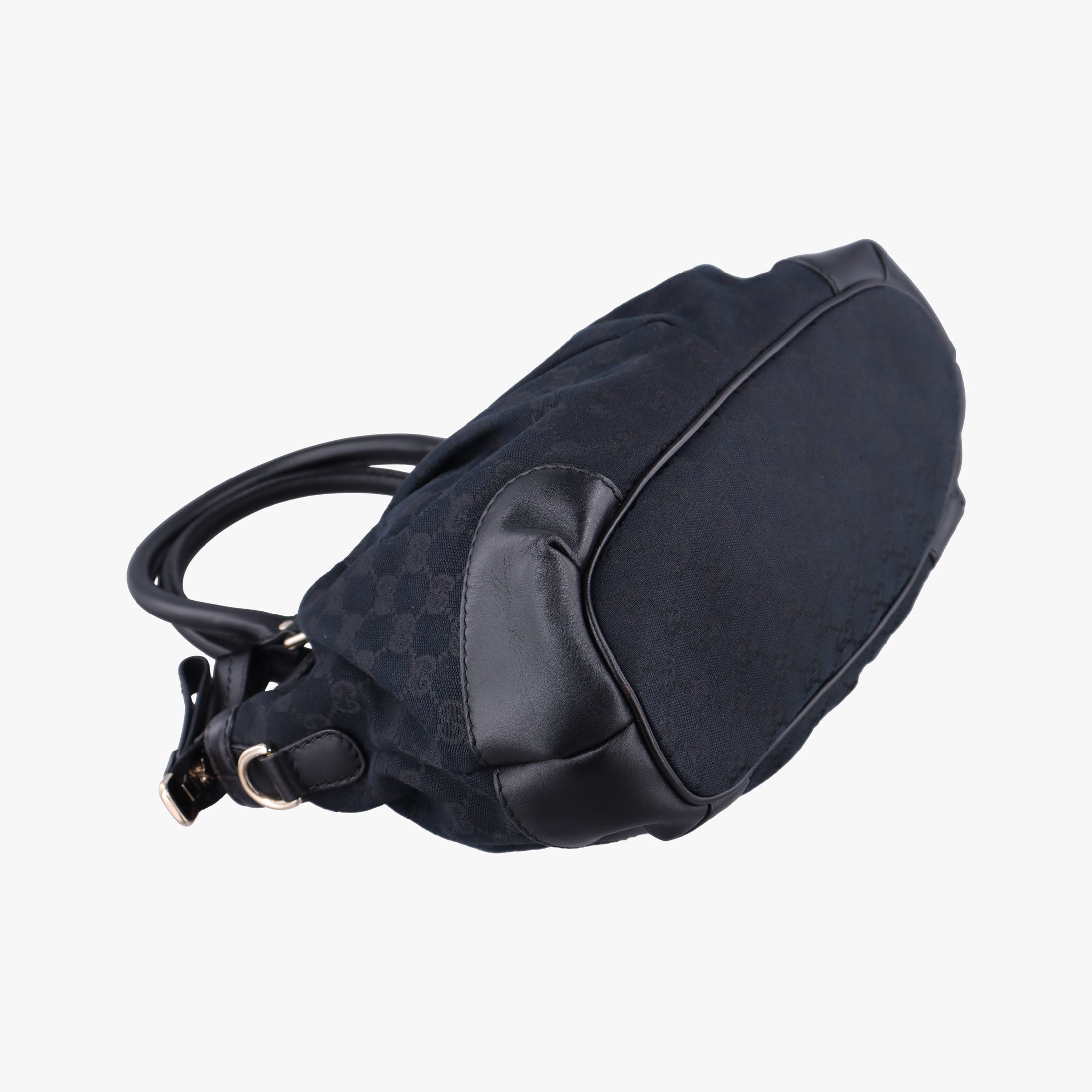 Pre-owned Gucci Sukey Black Canvas×Leather 247902 shoulderbag | stylenewstar