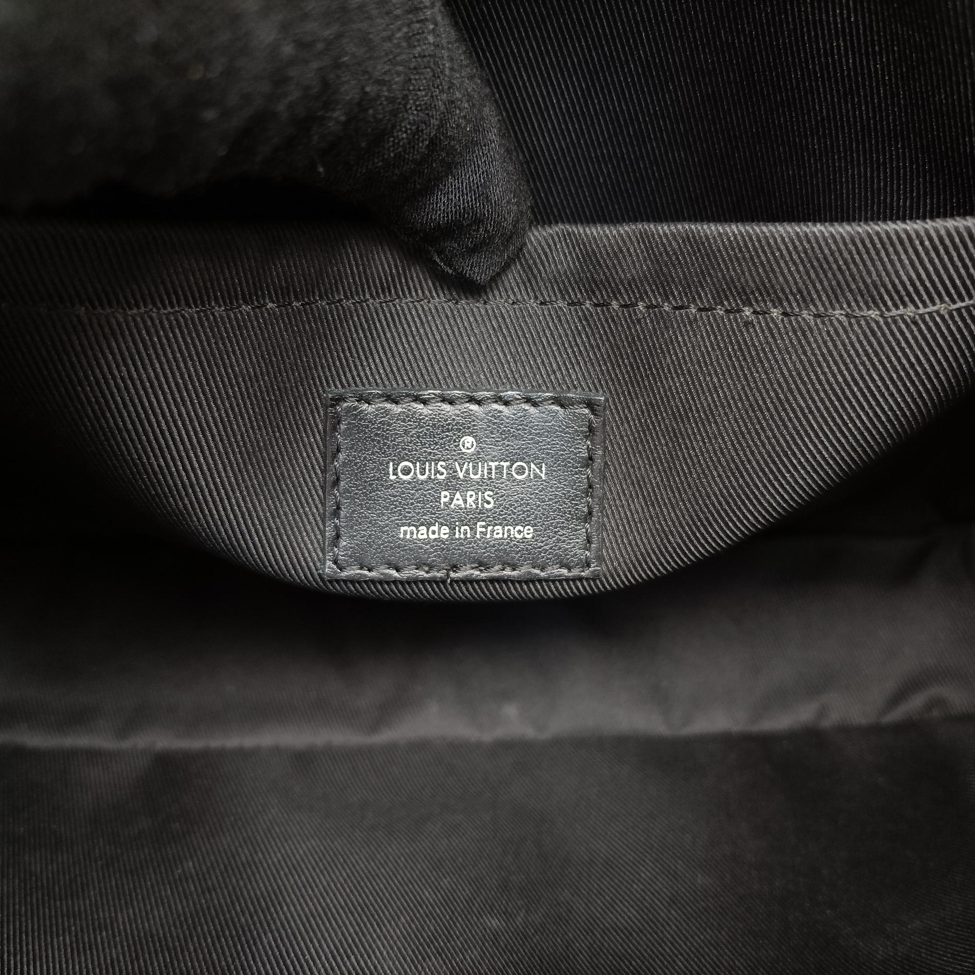 Secondhand Louis Vuitton Steamer Messenger BLACK Monogram Eclipse M45585 shoulderbag | stylenewstar