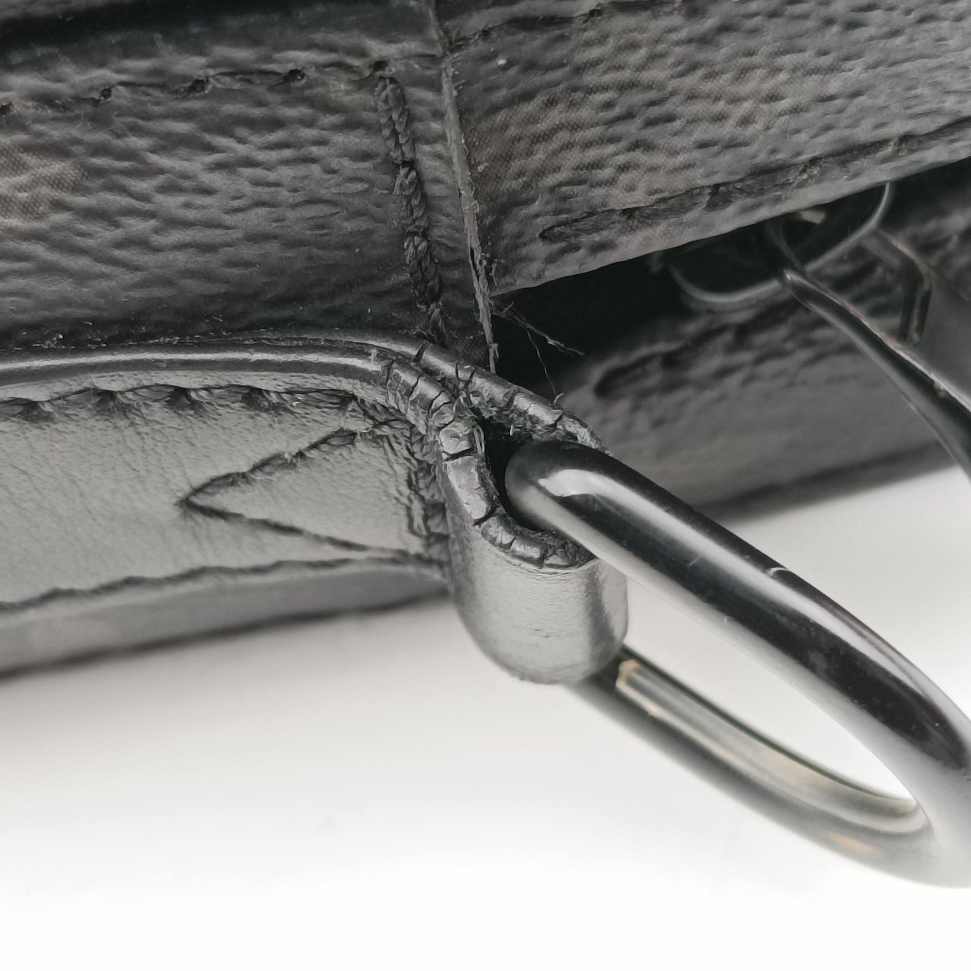 Secondhand Louis Vuitton Steamer Messenger BLACK Monogram Eclipse M45585 shoulderbag | stylenewstar