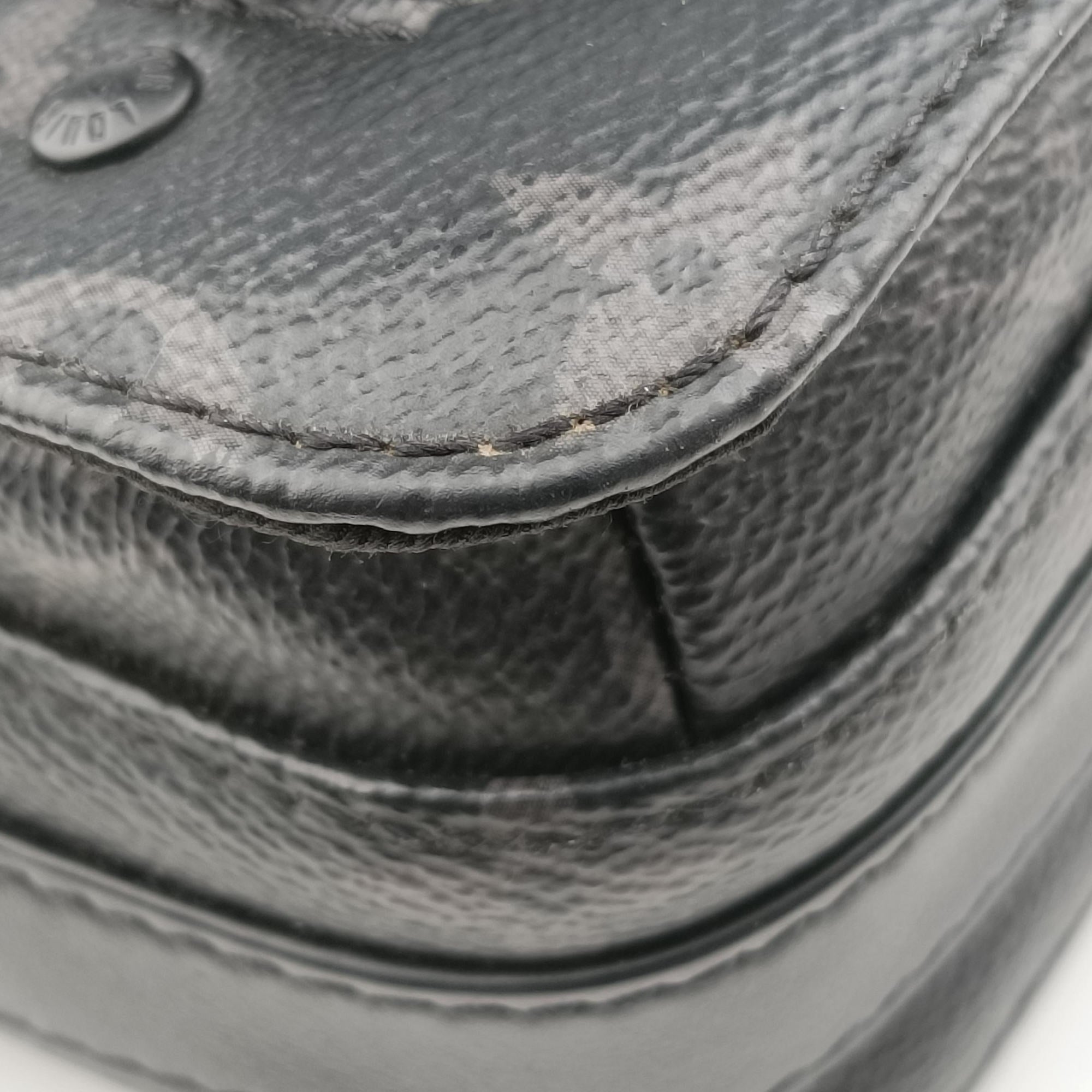 Secondhand Louis Vuitton Steamer Messenger BLACK Monogram Eclipse M45585 shoulderbag | stylenewstar
