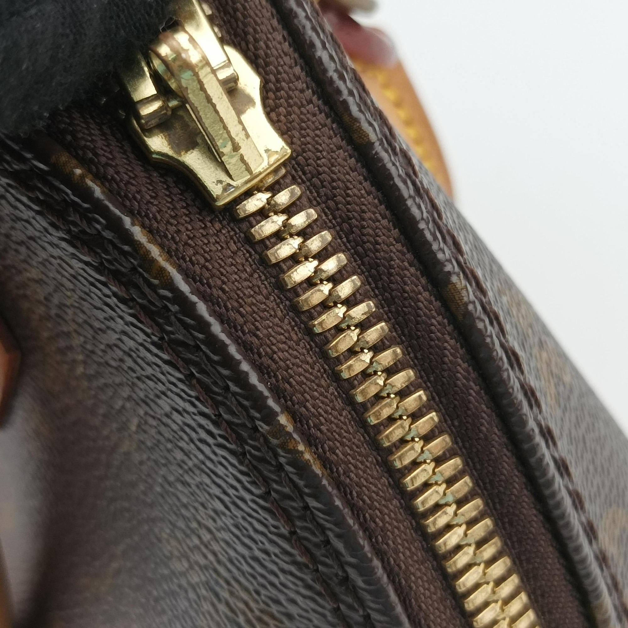 Secondhand Louis Vuitton Alma BB　 Brown Monogram Canvas M53152 shoulderbag | stylenewstar