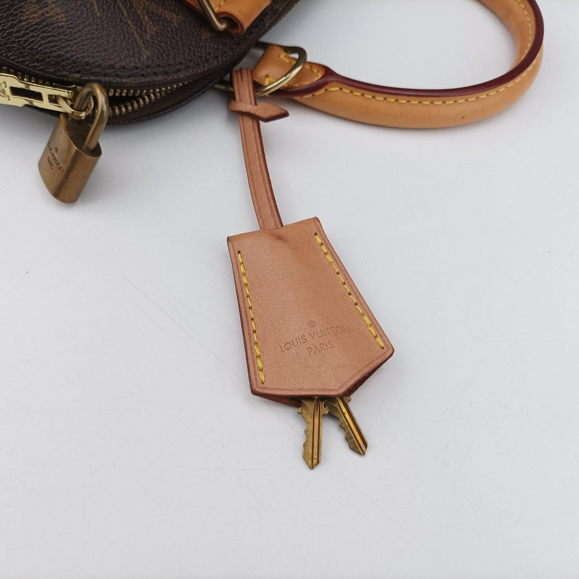 Secondhand Louis Vuitton Alma BB　 Brown Monogram Canvas M53152 shoulderbag | stylenewstar
