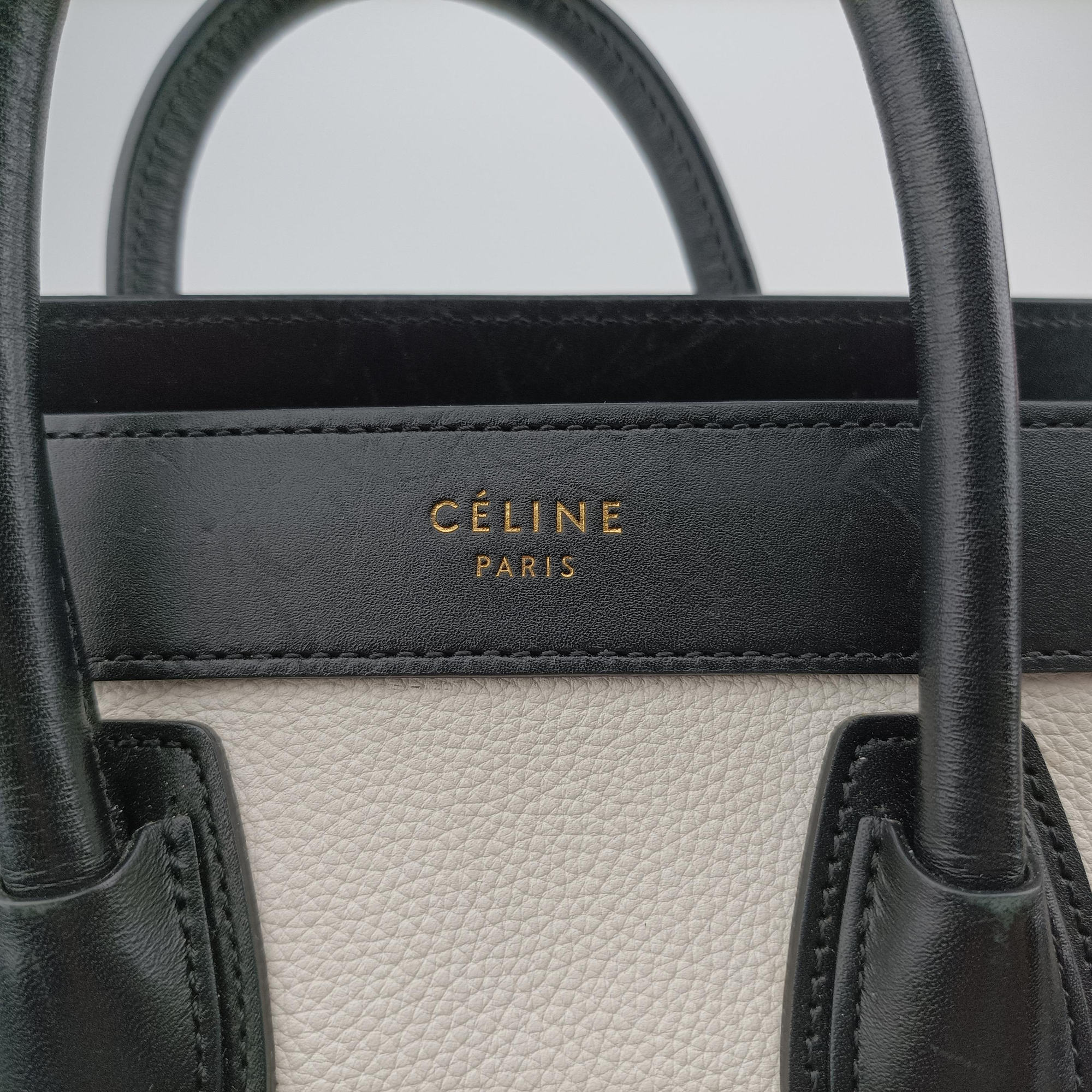 Pre-owned Celine Luggage nano Shopper Beige×white×black Leather  shoulderbag | stylenewstar