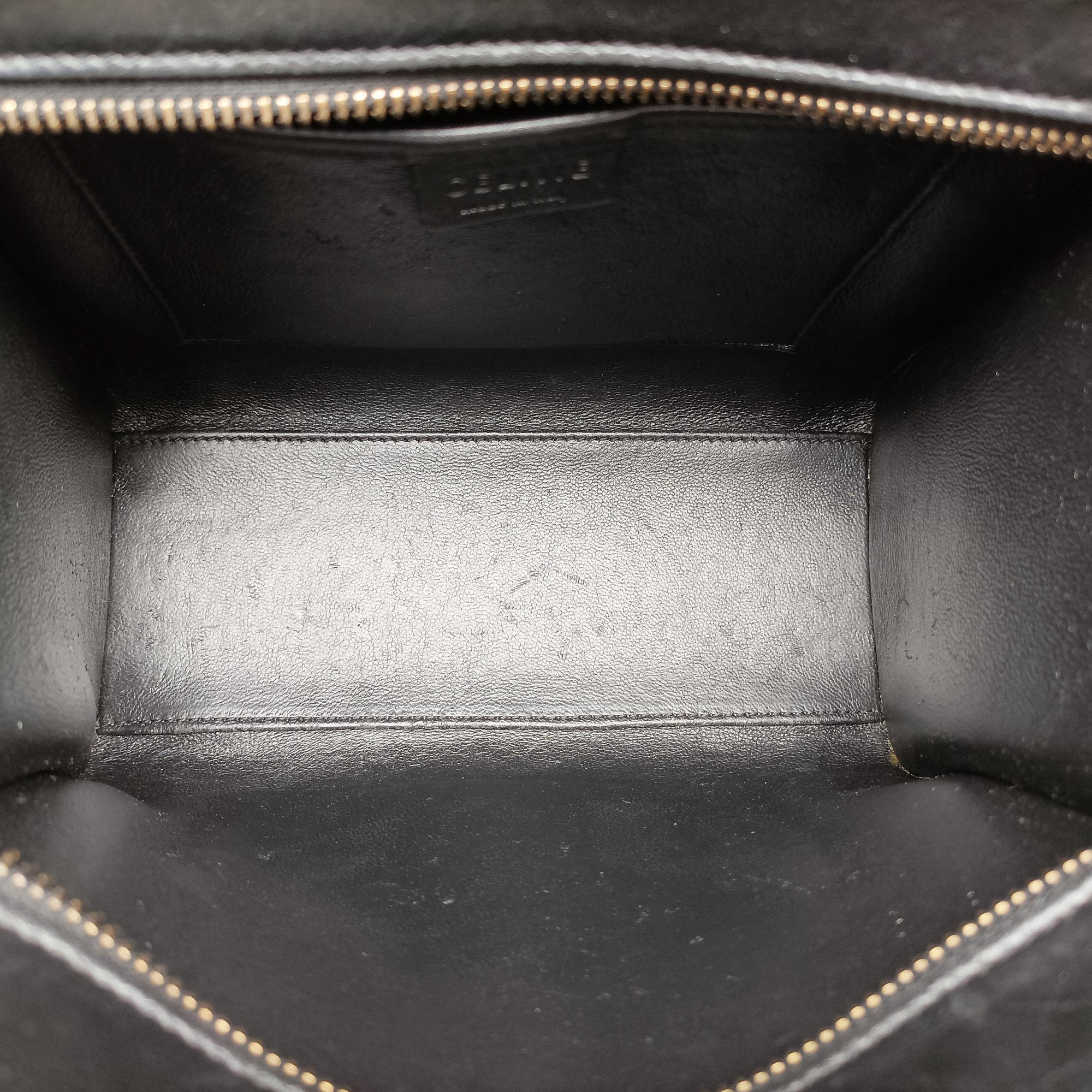 Pre-owned Celine Luggage nano Shopper Beige×white×black Leather  shoulderbag | stylenewstar