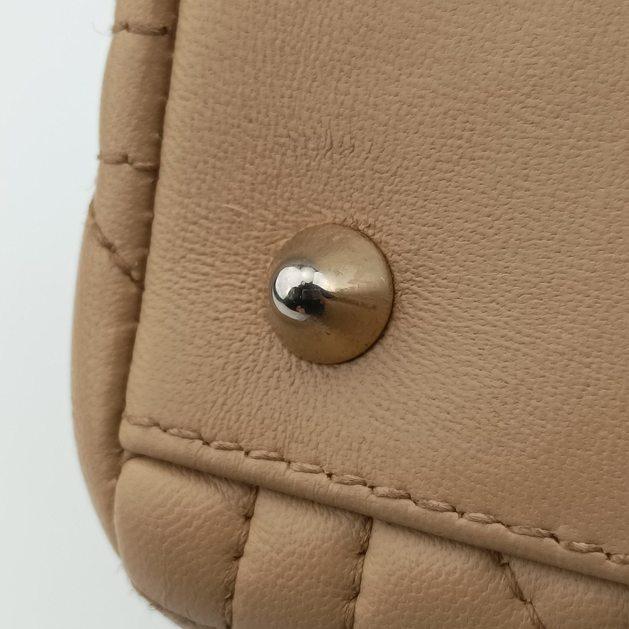 Pre-owned Christian Dior Lady Dior Beige lambskin  shoulderbag | stylenewstar