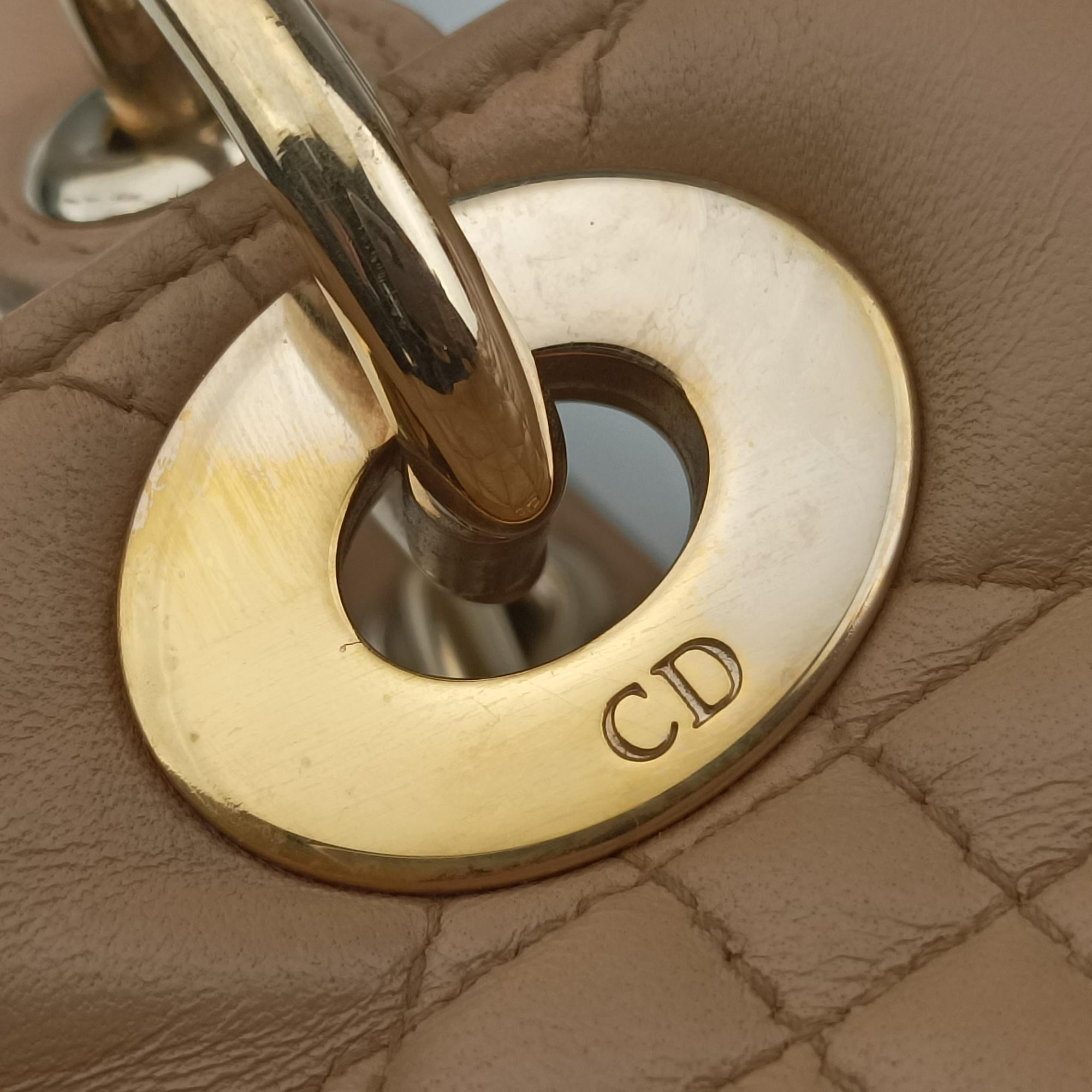 Pre-owned Christian Dior Lady Dior Beige lambskin  shoulderbag | stylenewstar