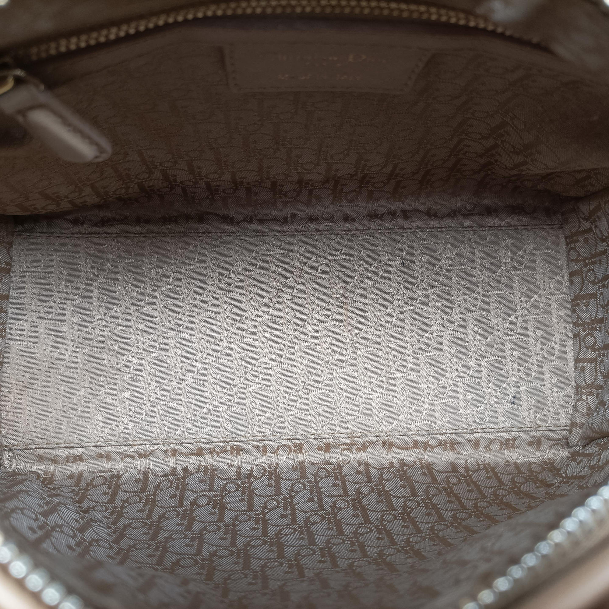 Pre-owned Christian Dior Lady Dior Beige lambskin  shoulderbag | stylenewstar