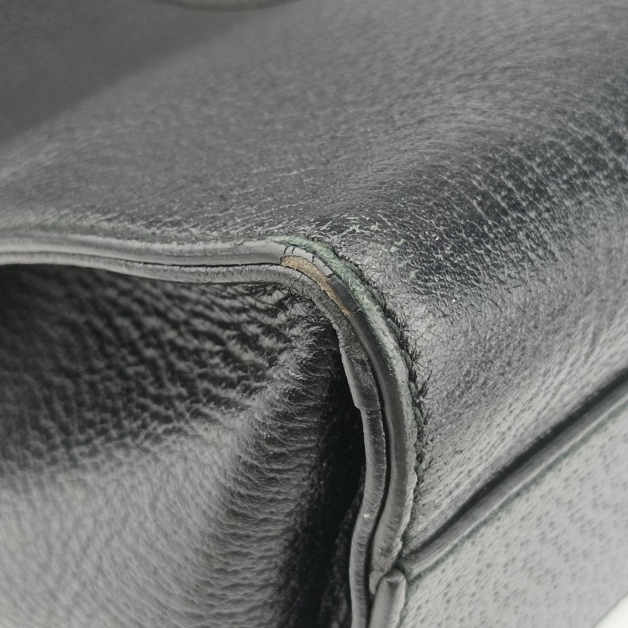 Pre-owned Gucci Sherry (Web) Black Leather 429036 shoulderbag | stylenewstar