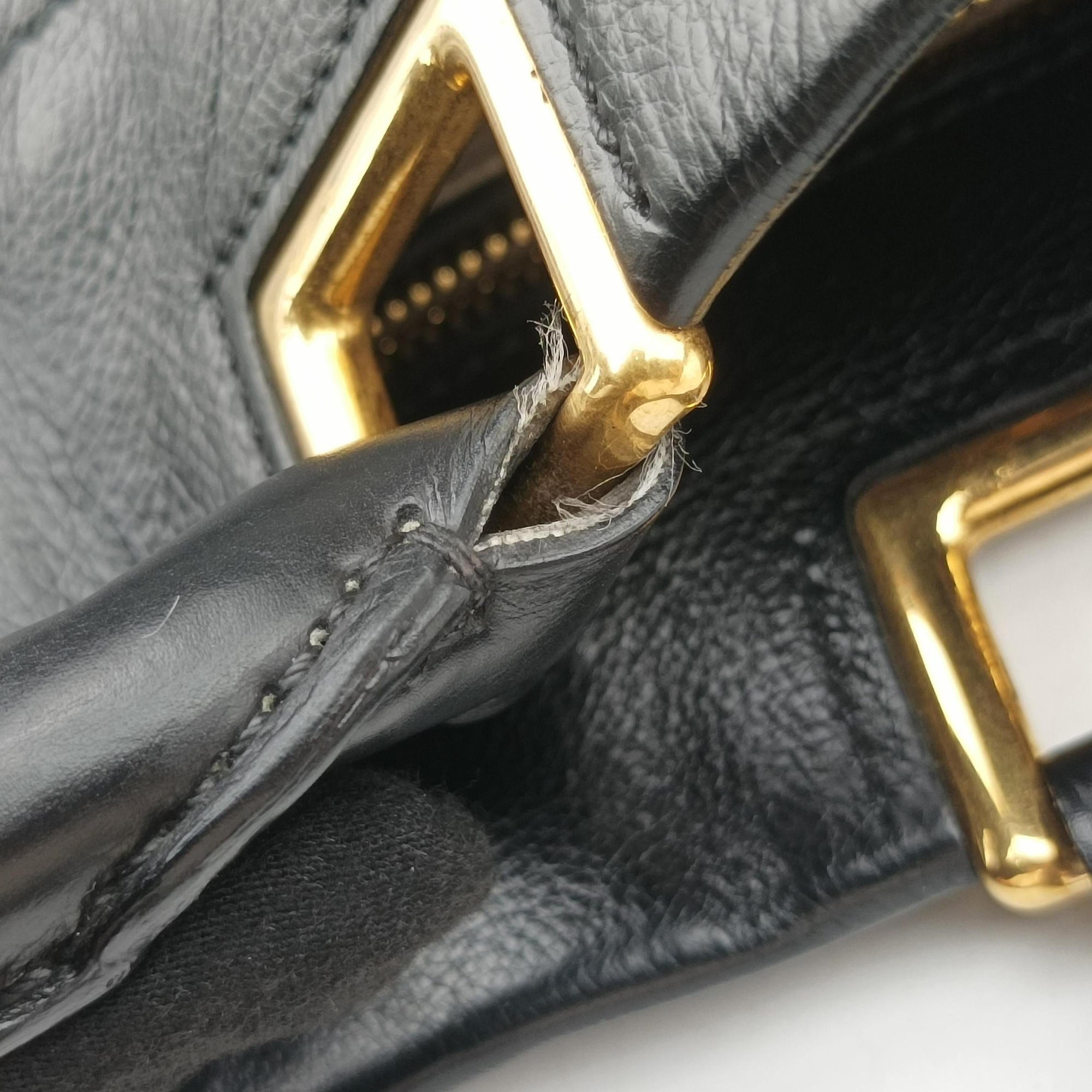 Pre-owned Prada Soft Shopping Black Leather  shoulderbag | stylenewstar