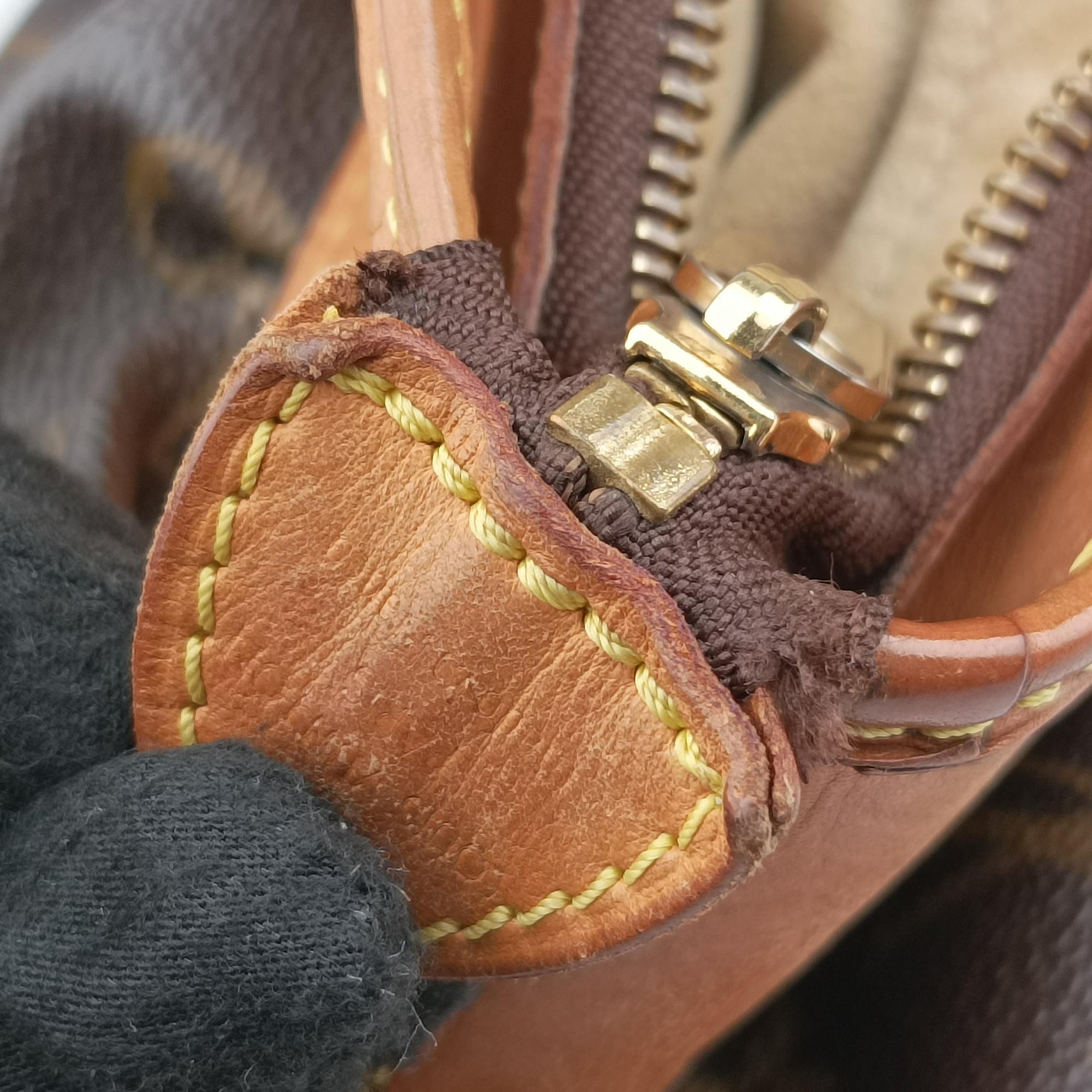 Secondhand Louis Vuitton Monogram Boesy PM Brown Monogram Canvas M45715 handbag | stylenewstar
