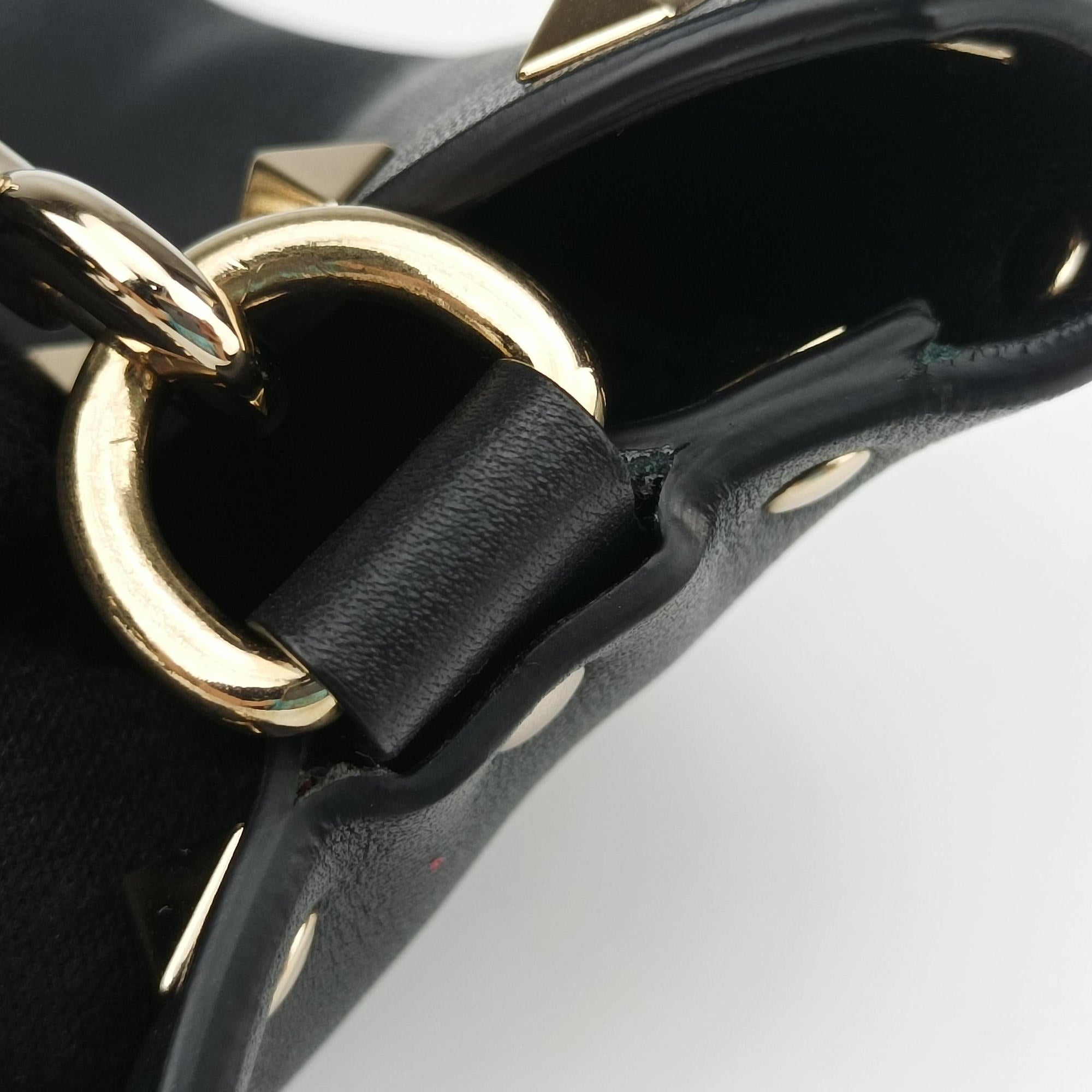 Pre-owned Valentino Rockstud Envelope Wallet Black leather  shoulderbag | stylenewstar