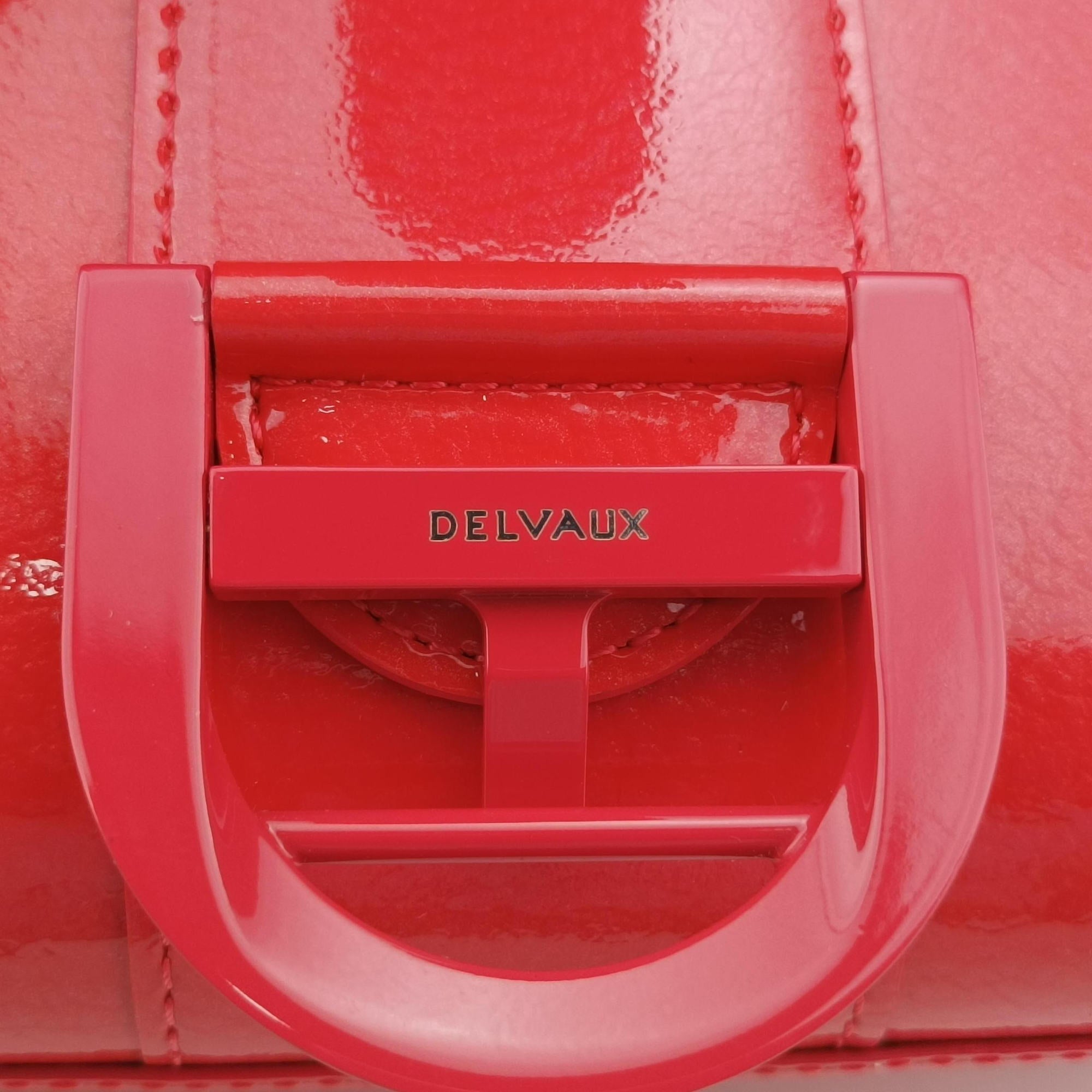 Secondhand Delvaux Brillant Mini Red Enamel  shoulderbag | stylenewstar