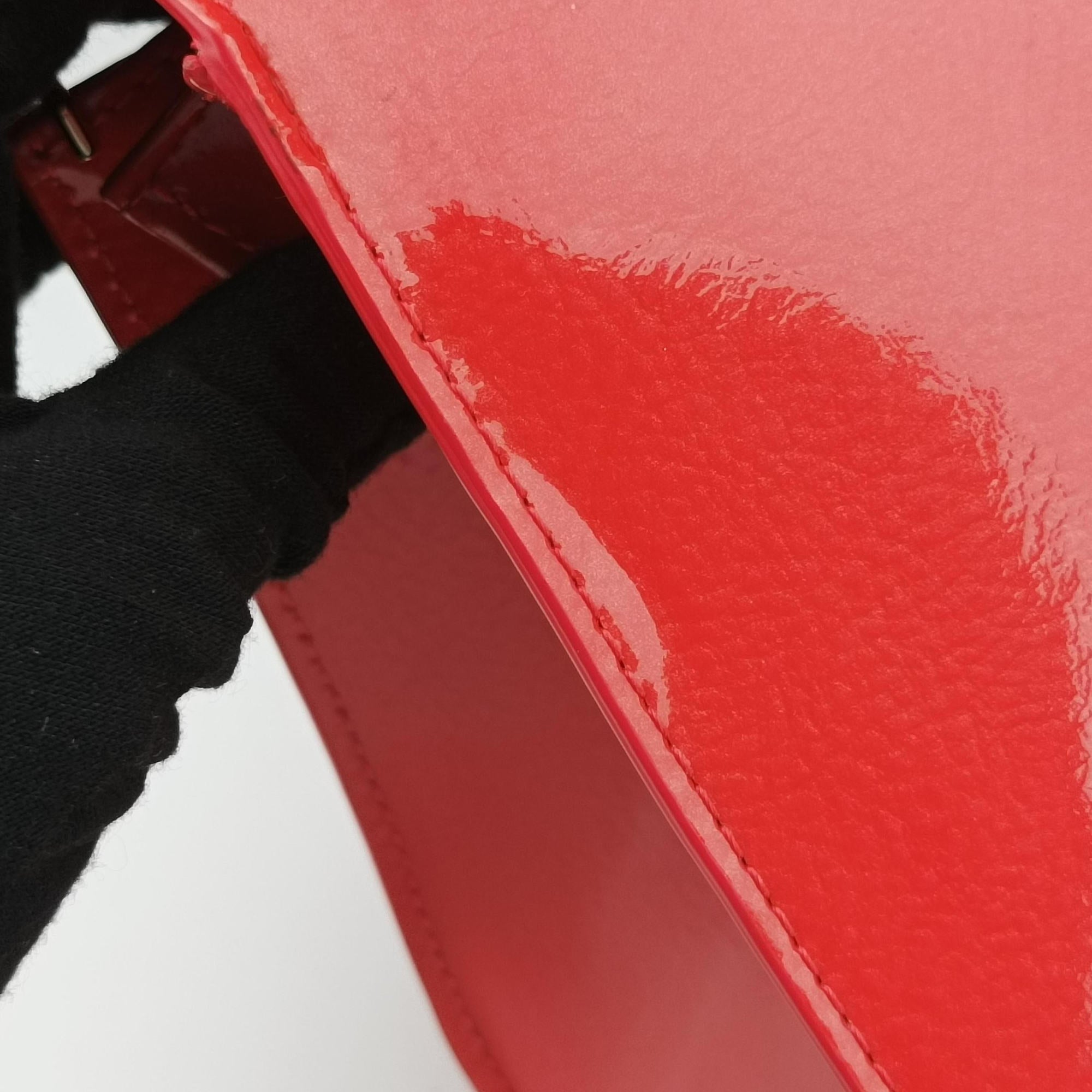 Secondhand Delvaux Brillant Mini Red Enamel  shoulderbag | stylenewstar