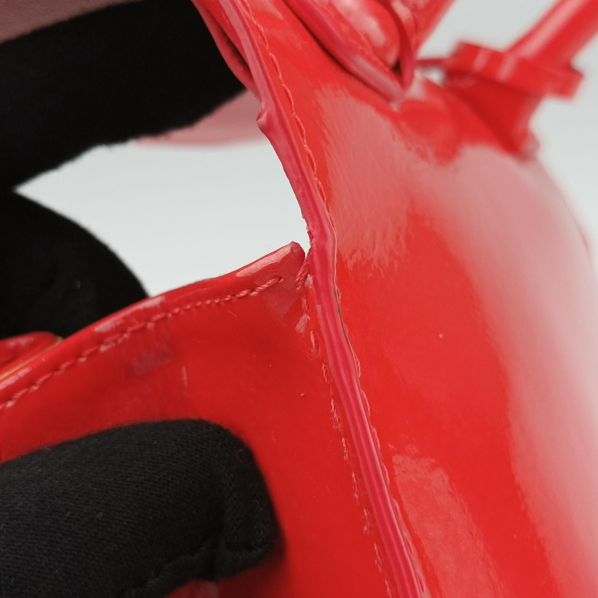 Secondhand Delvaux Brillant Mini Red Enamel  shoulderbag | stylenewstar