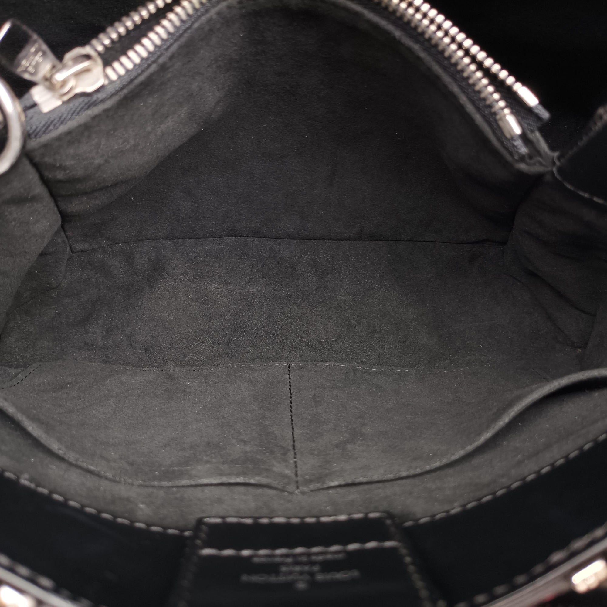 Pre-owned Louis Vuitton Kleber PM Freesia × Noir Epi M51347 shoulderbag | stylenewstar