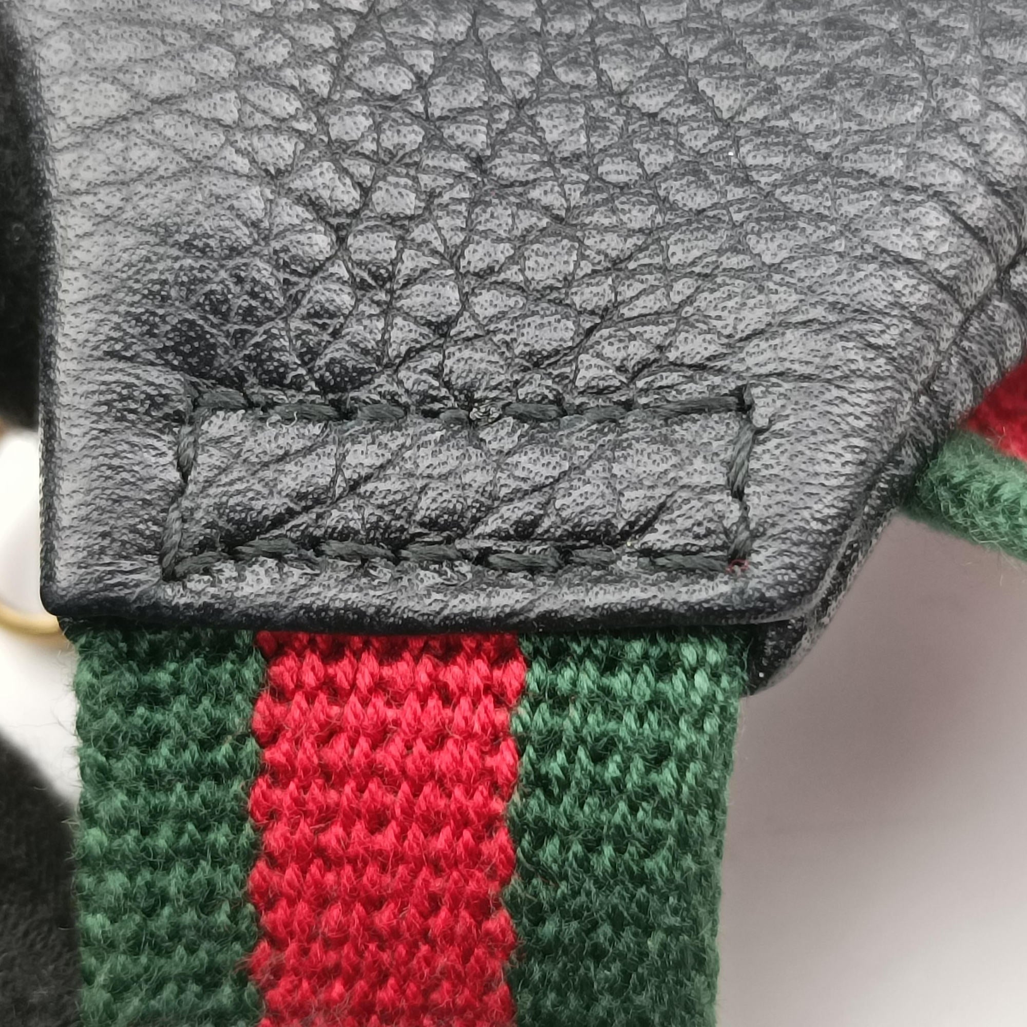 Pre-owned Gucci Print Black Leather 527792 bum bag/waist bag | stylenewstar