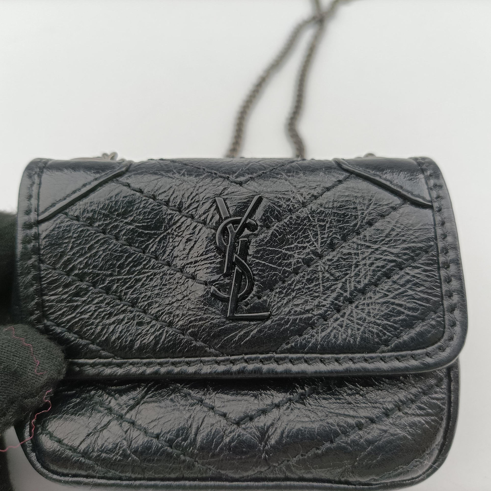 Pre-owned Yves Saint Laurent Niki Black lambskin 710844 shoulderbag | stylenewstar