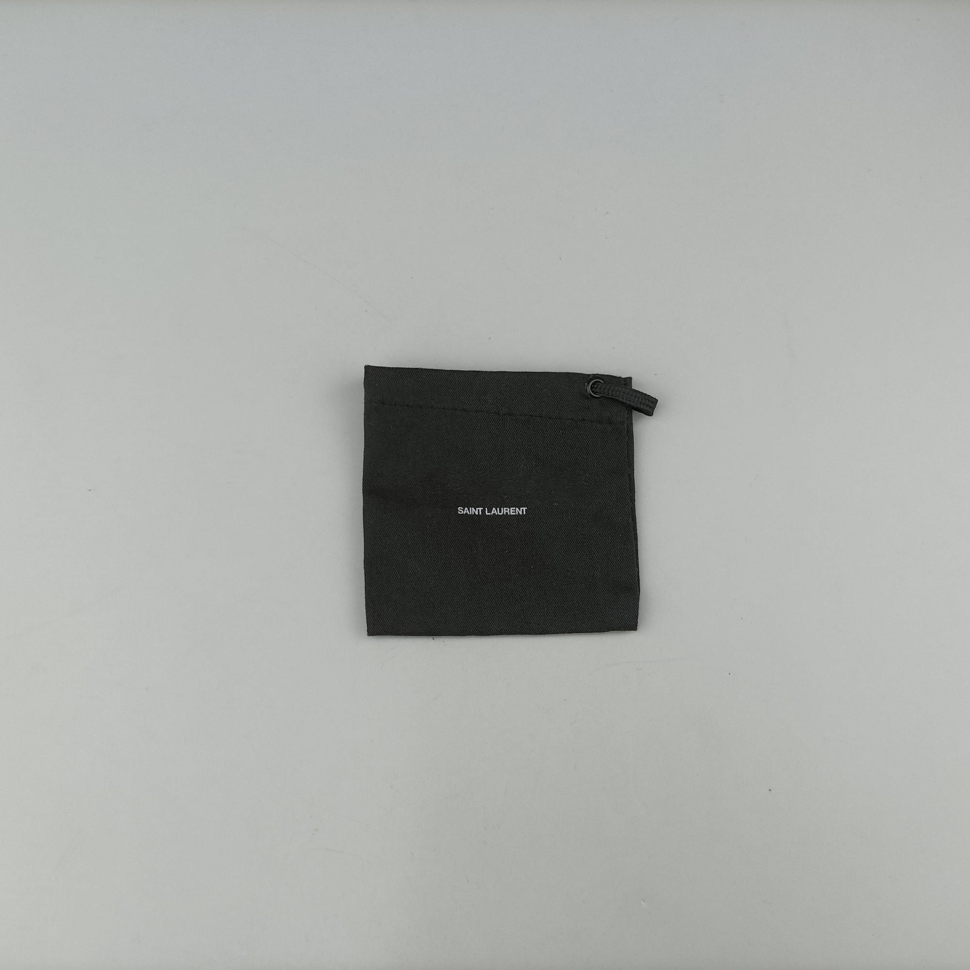 Pre-owned Yves Saint Laurent Niki Black lambskin 710844 shoulderbag | stylenewstar