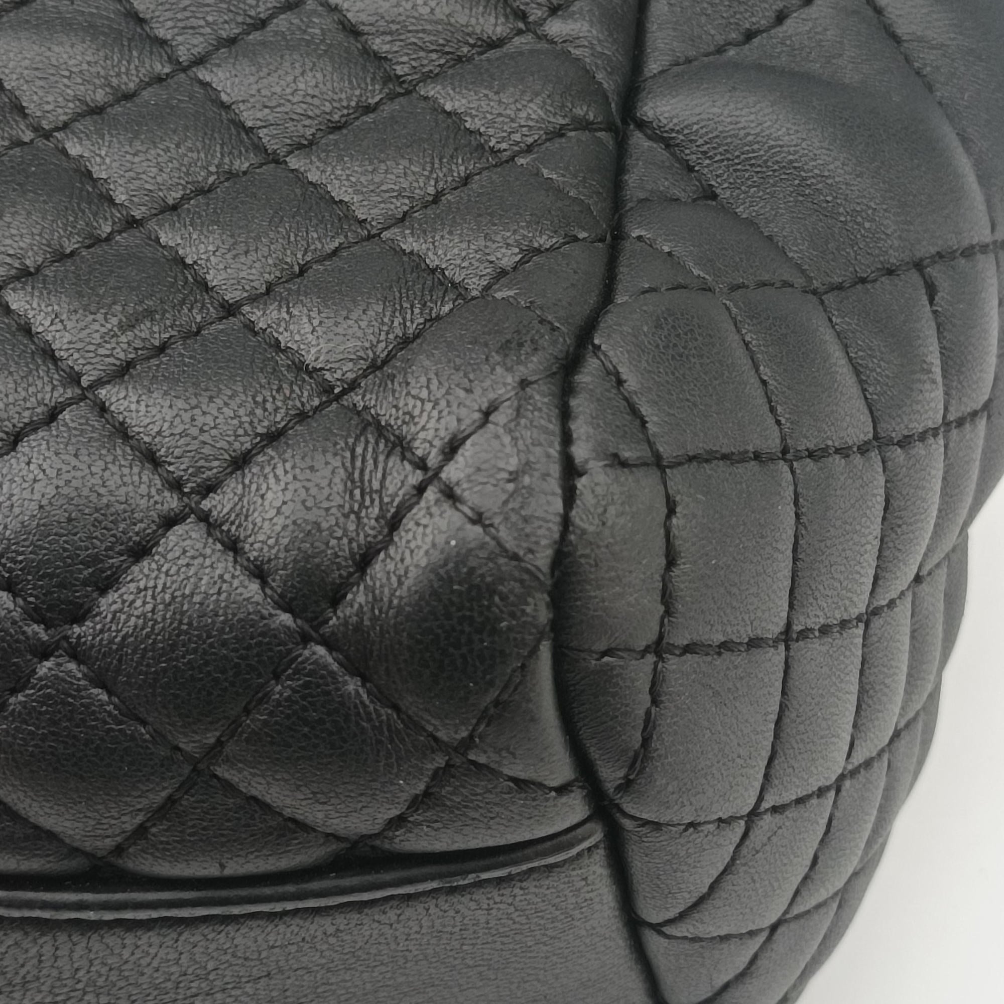 Pre-owned VERSACE Devotion Black Leather  handbag | stylenewstar