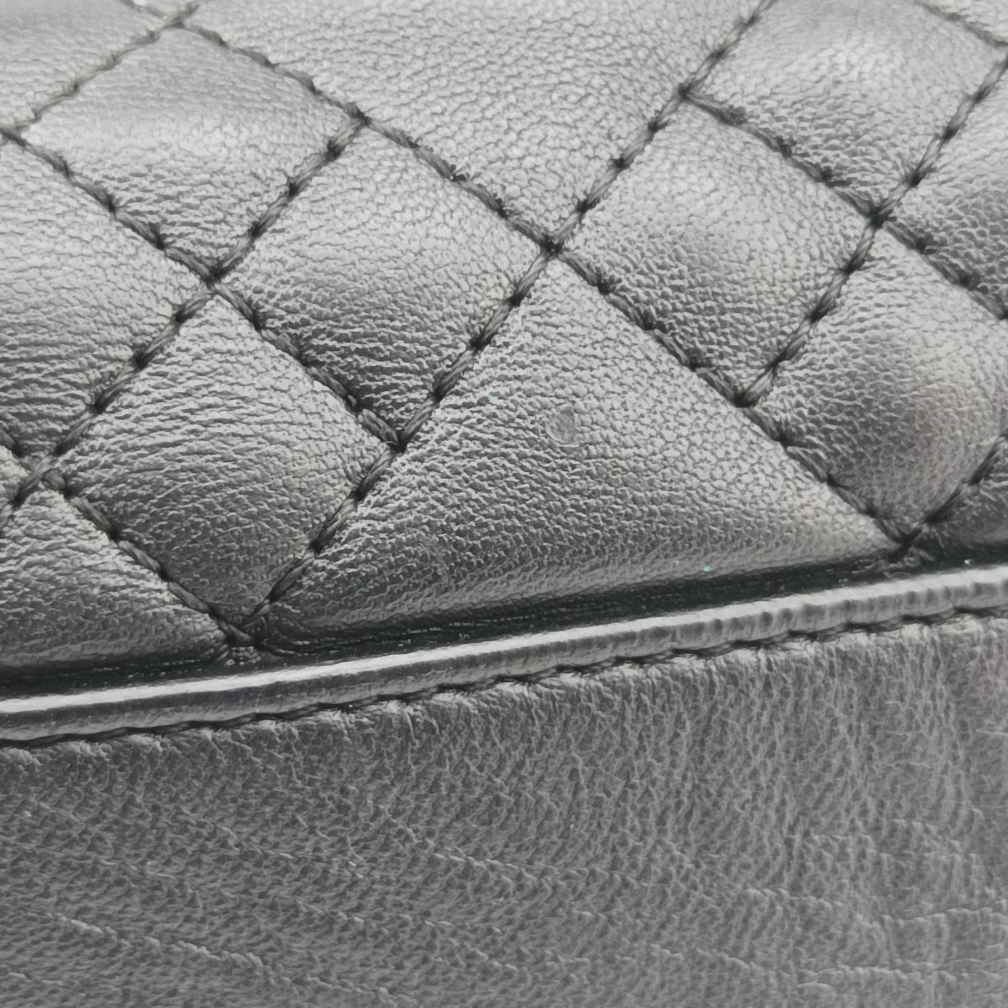 Pre-owned VERSACE Devotion Black Leather  handbag | stylenewstar