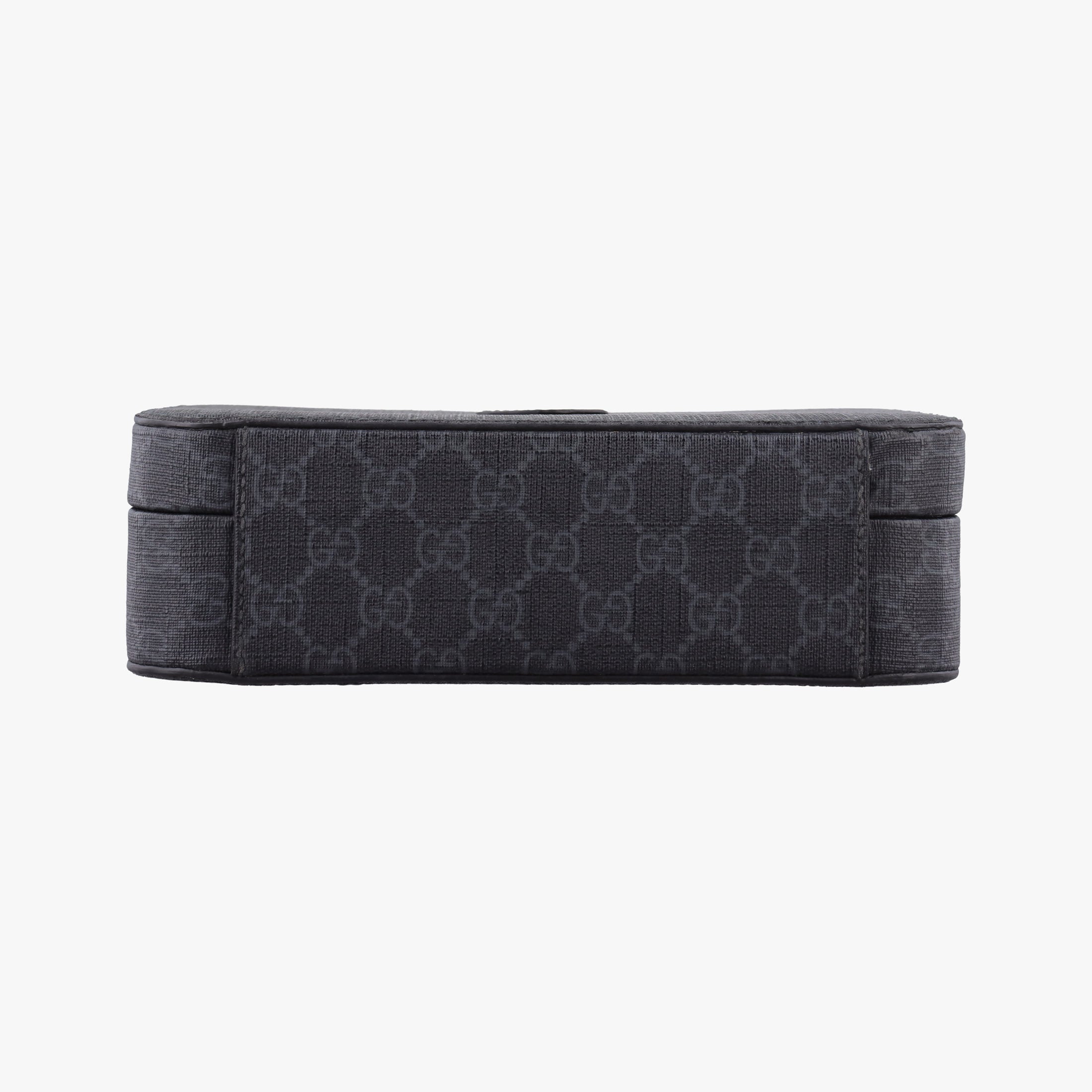 Pre-owned Gucci Interlocking G Grey PVC coated canvas 724717 shoulderbag | stylenewstar