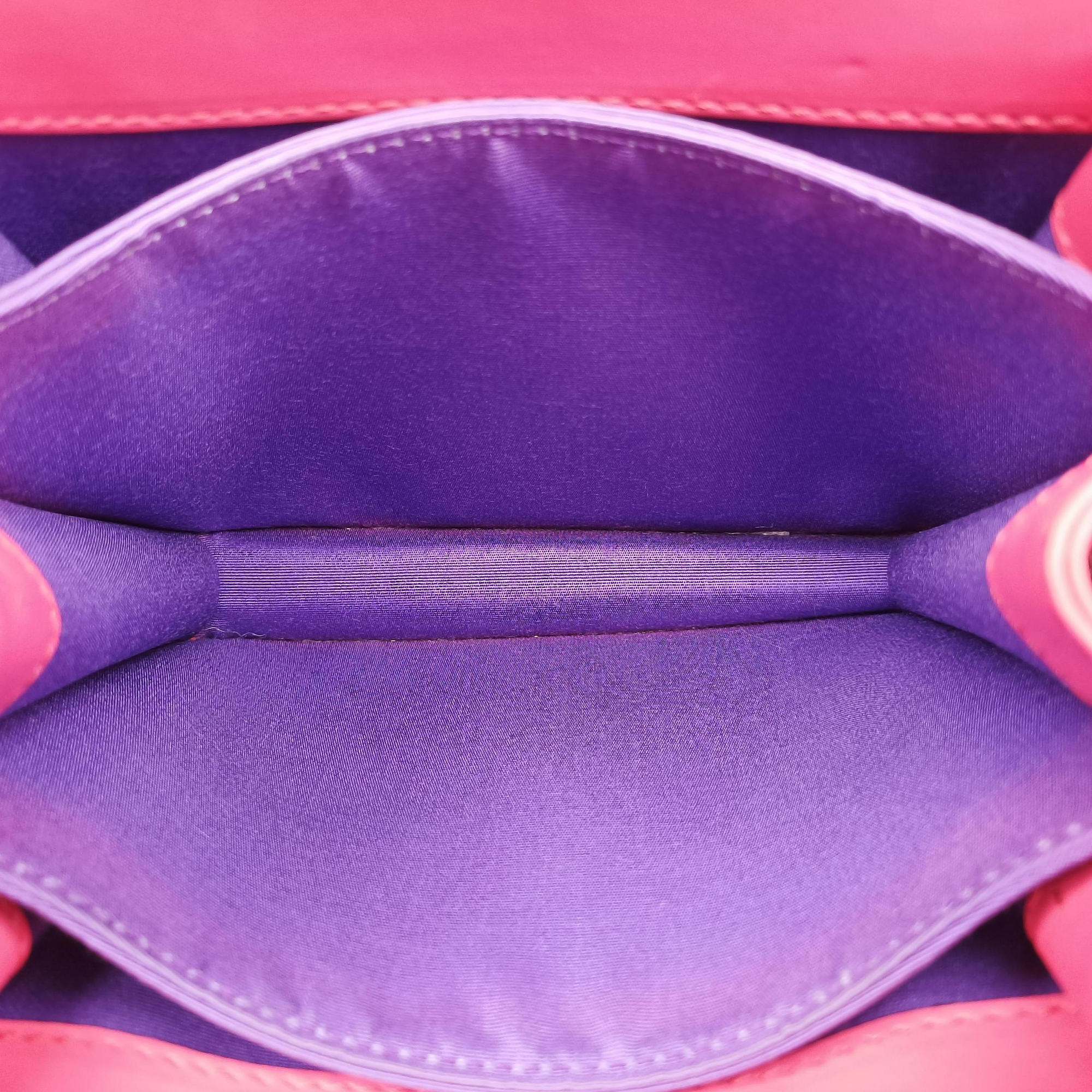 Secondhand Bvlgari SERPENTI FOREVER Pink Leather  shoulderbag | stylenewstar